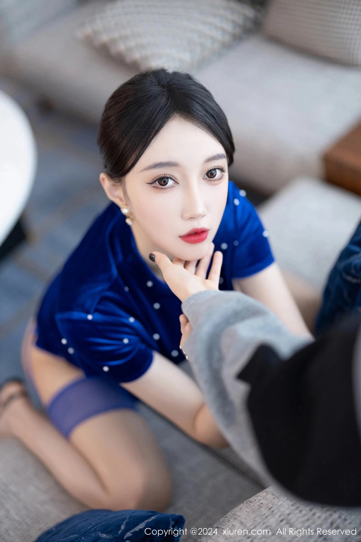 [XiuRen]高清写真图 2024.03.27 No.8298 玥儿玥 美腿清纯