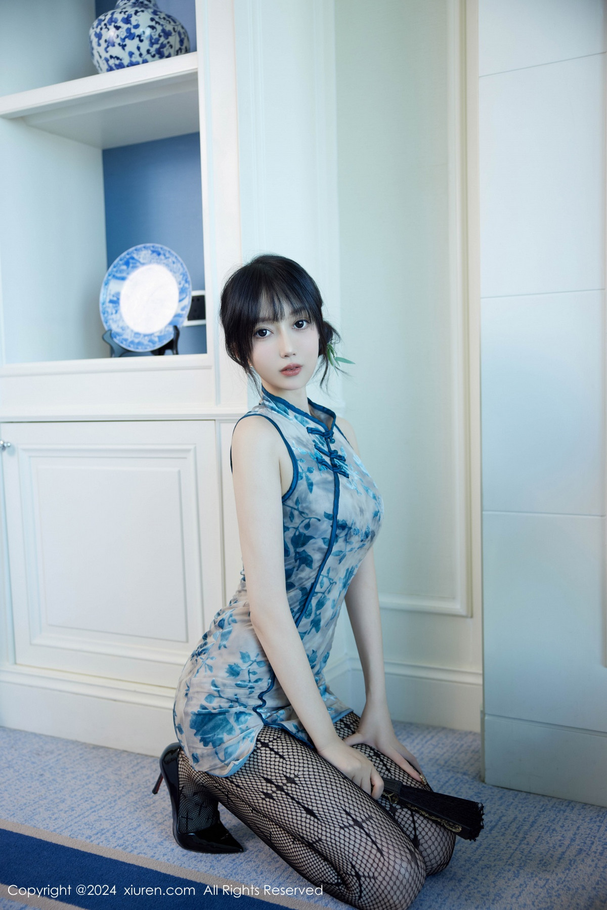 [XiuRen]高清写真图 2024.09.30 No.9236 玥儿玥er 美腿丝袜