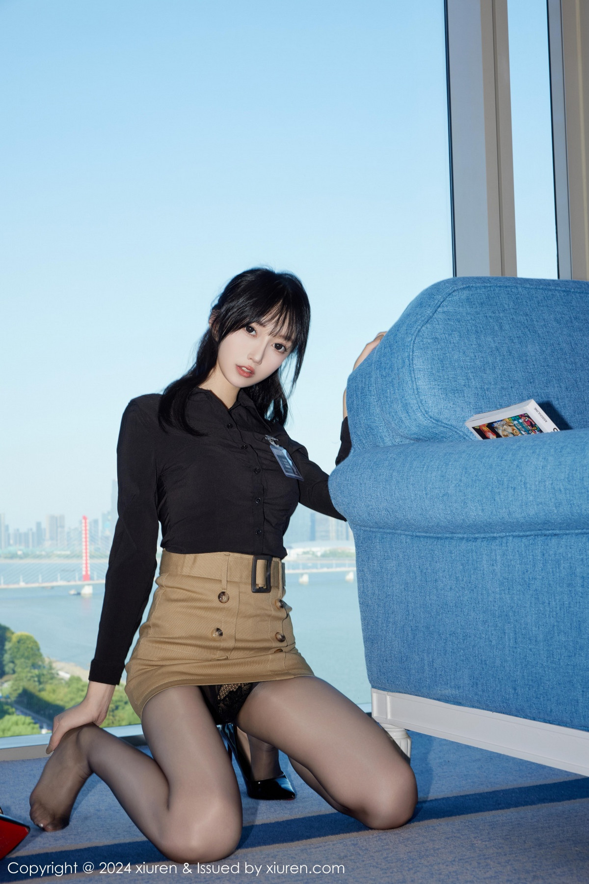 [XiuRen]高清写真图 2024.10.18 No.9309 玥儿玥er 短裙黑丝