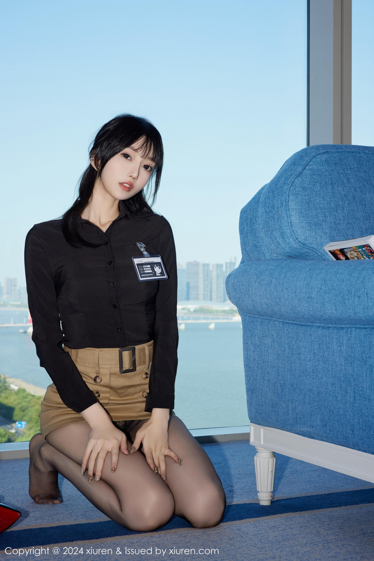 [XiuRen]高清写真图 2024.10.18 No.9309 玥儿玥er 短裙黑丝