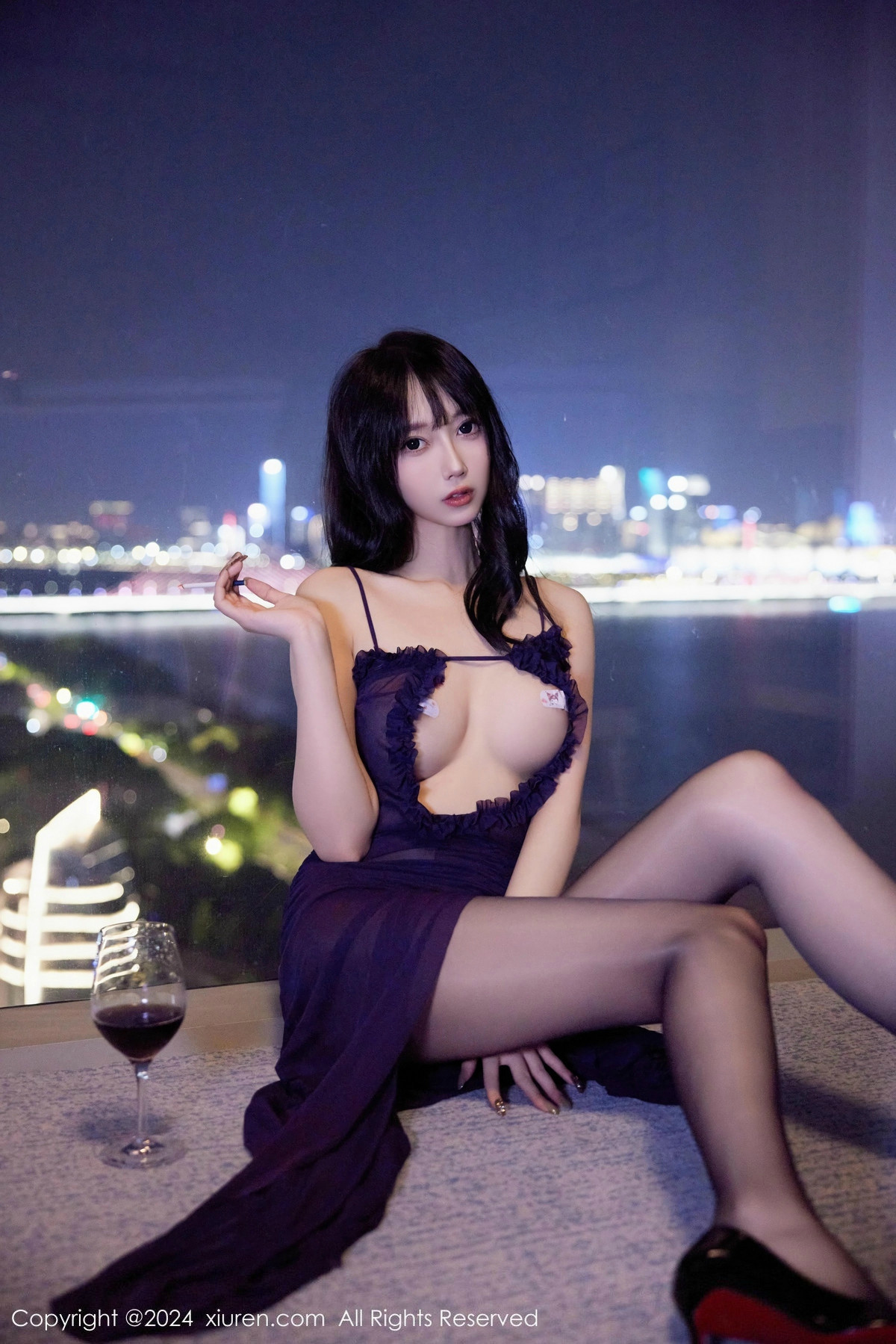 [XiuRen]高清写真图 2024.10.25 No.9344 玥儿玥er 杭州旅拍