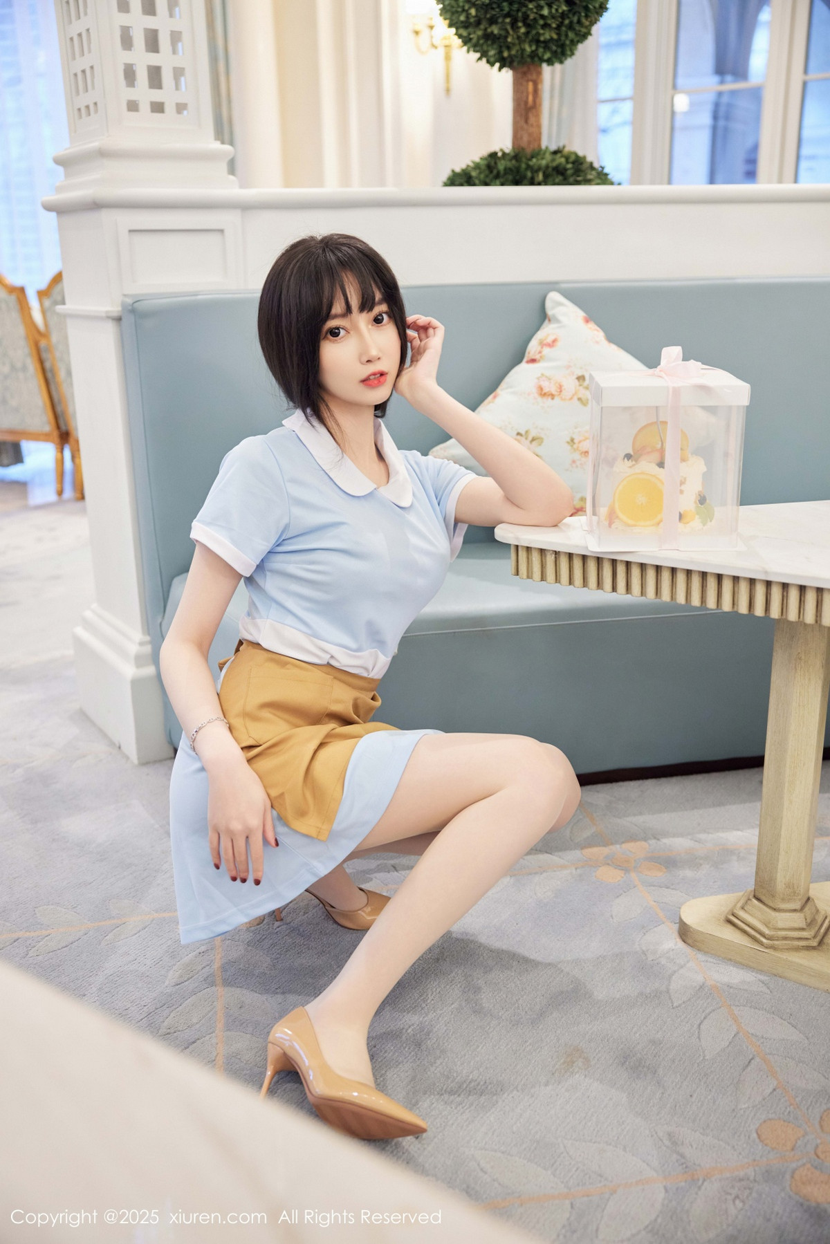 [XiuRen]高清写真图 2025.02.10 No.9864 玥儿玥er 丝袜美腿