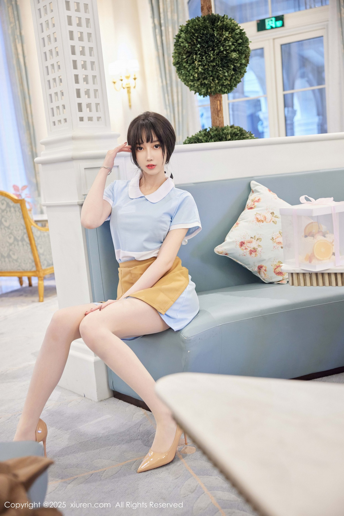 [XiuRen]高清写真图 2025.02.10 No.9864 玥儿玥er 丝袜美腿