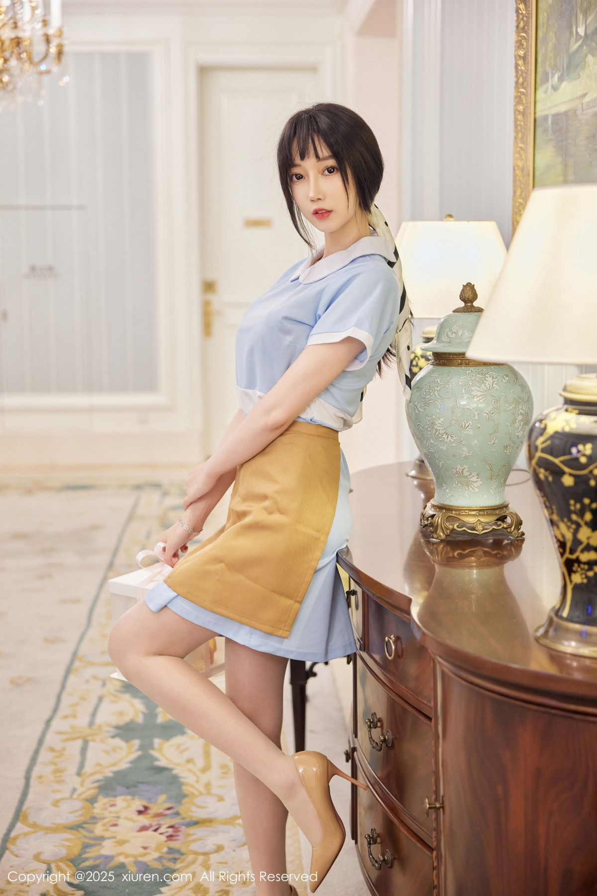 [XiuRen]高清写真图 2025.02.10 No.9864 玥儿玥er 丝袜美腿