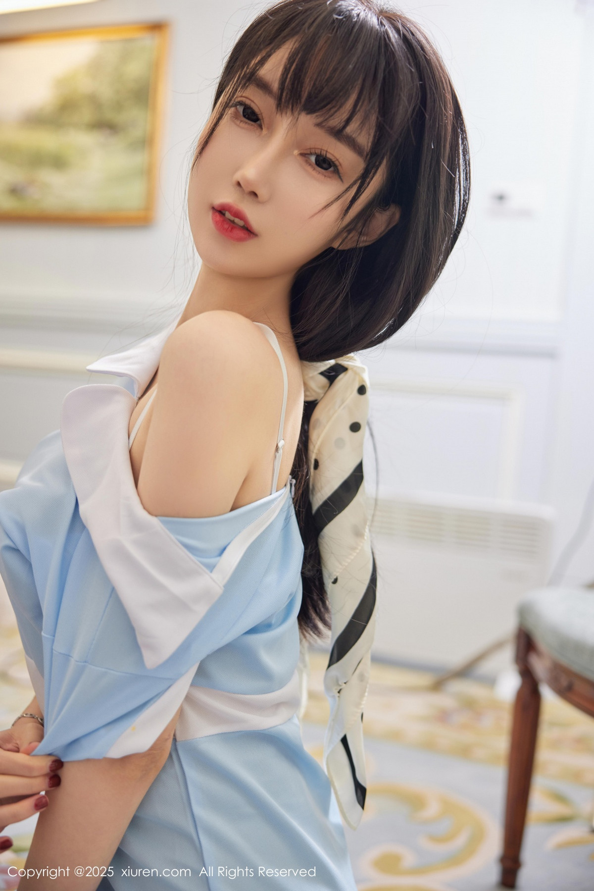 [XiuRen]高清写真图 2025.02.10 No.9864 玥儿玥er 丝袜美腿