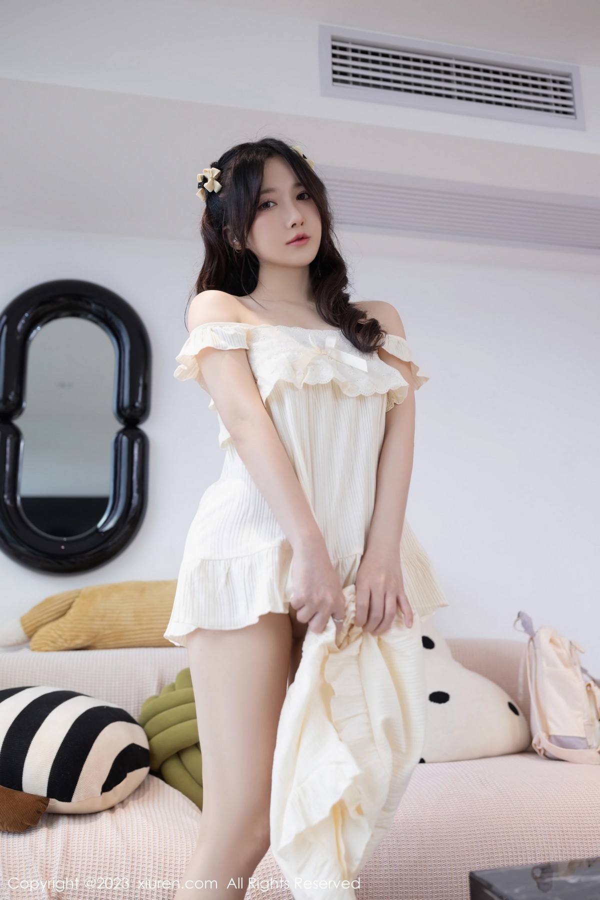 [XiuRen]高清写真图 2023.04.21 No.6615 鱼子酱Fish 清爽美腿