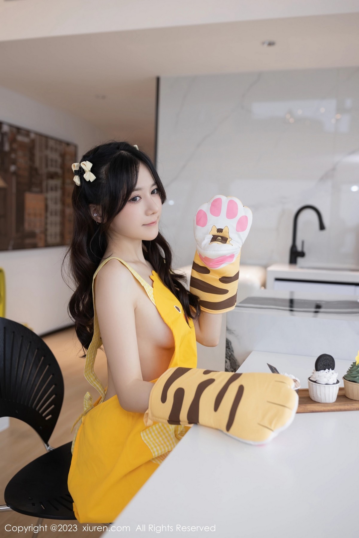 [XiuRen]高清写真图 2023.04.21 No.6615 鱼子酱Fish 清爽美腿