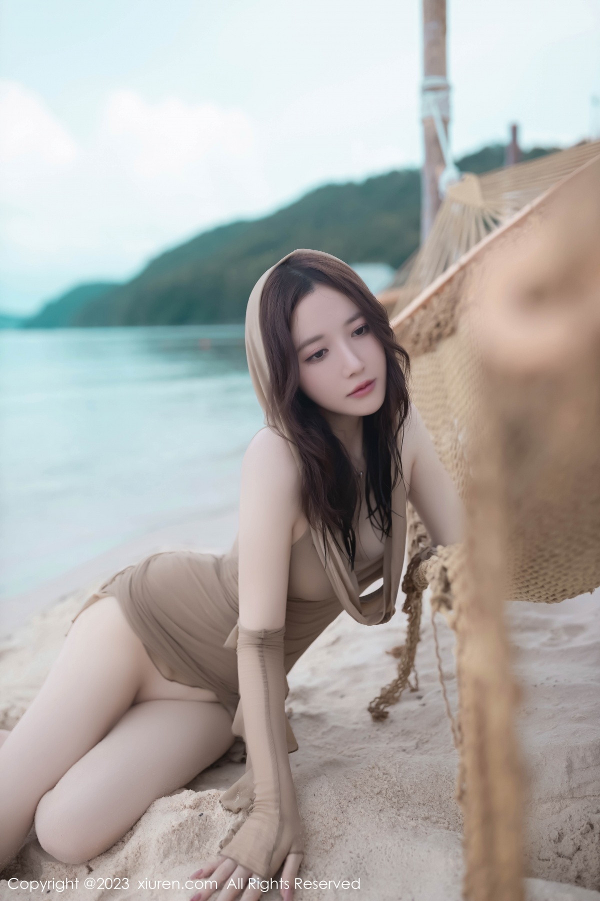 [XiuRen]高清写真图 2023.08.25 No.7288 鱼子酱Fish 沙滩美腿