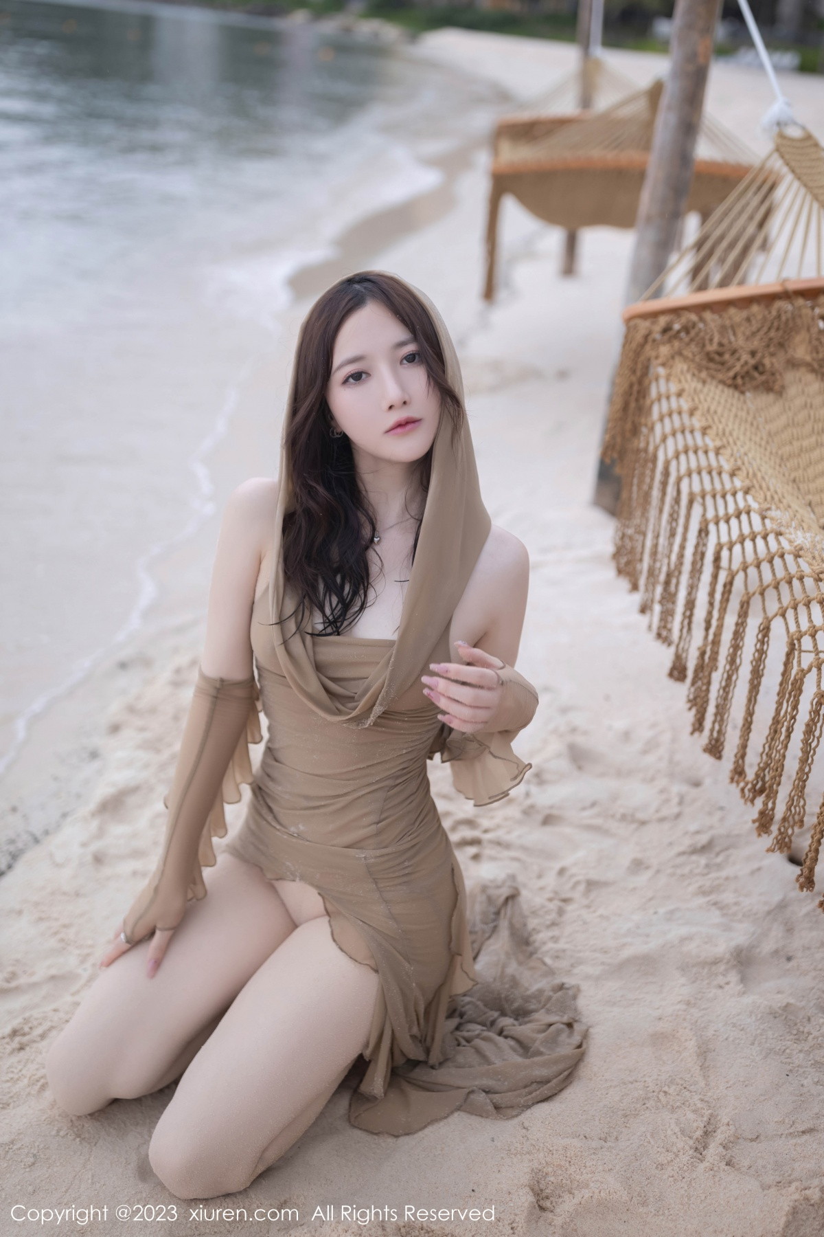 [XiuRen]高清写真图 2023.08.25 No.7288 鱼子酱Fish 沙滩美腿