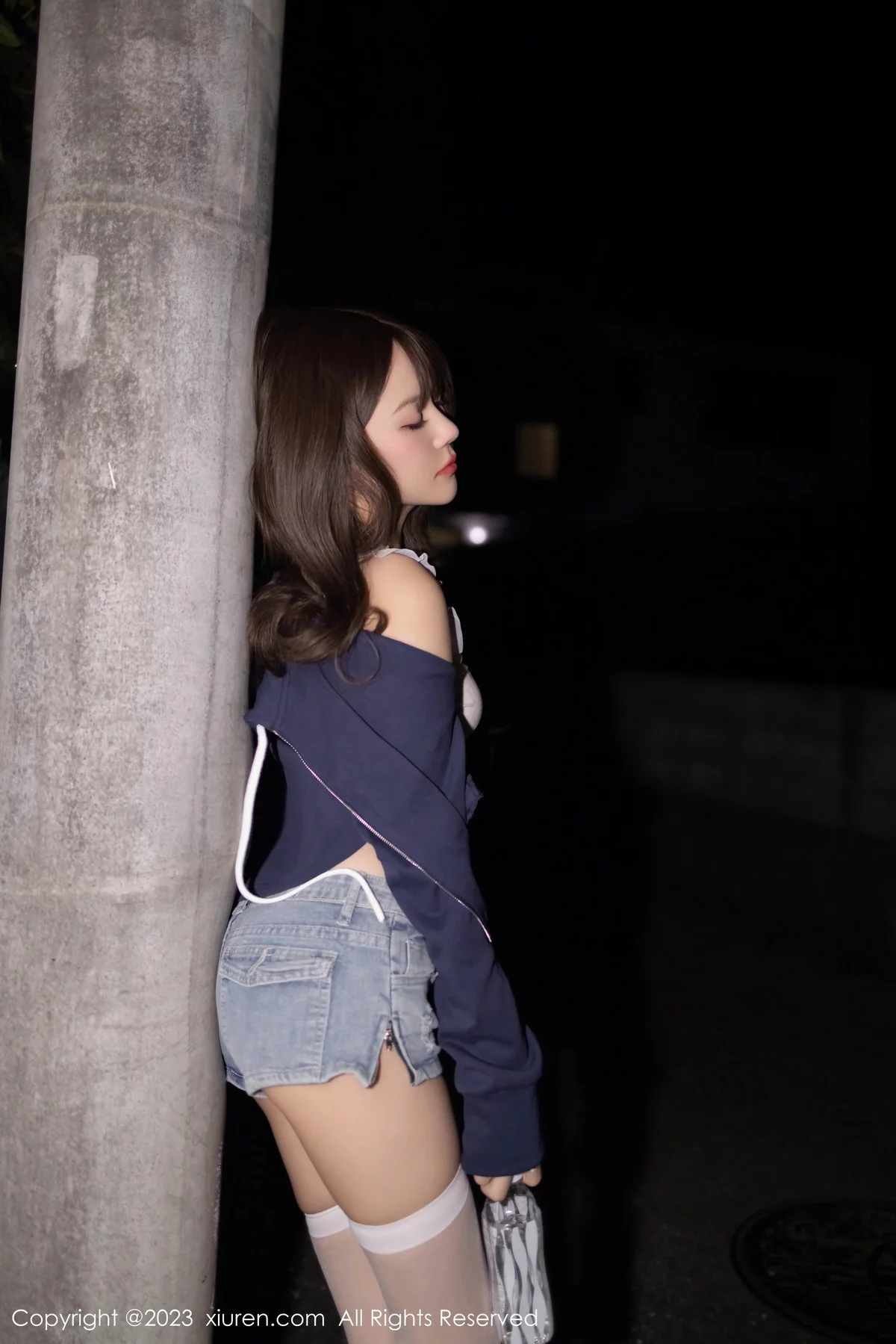 [XiuRen]高清写真图 2023.12.15 No.7817 鱼子酱Fish 丝袜美腿