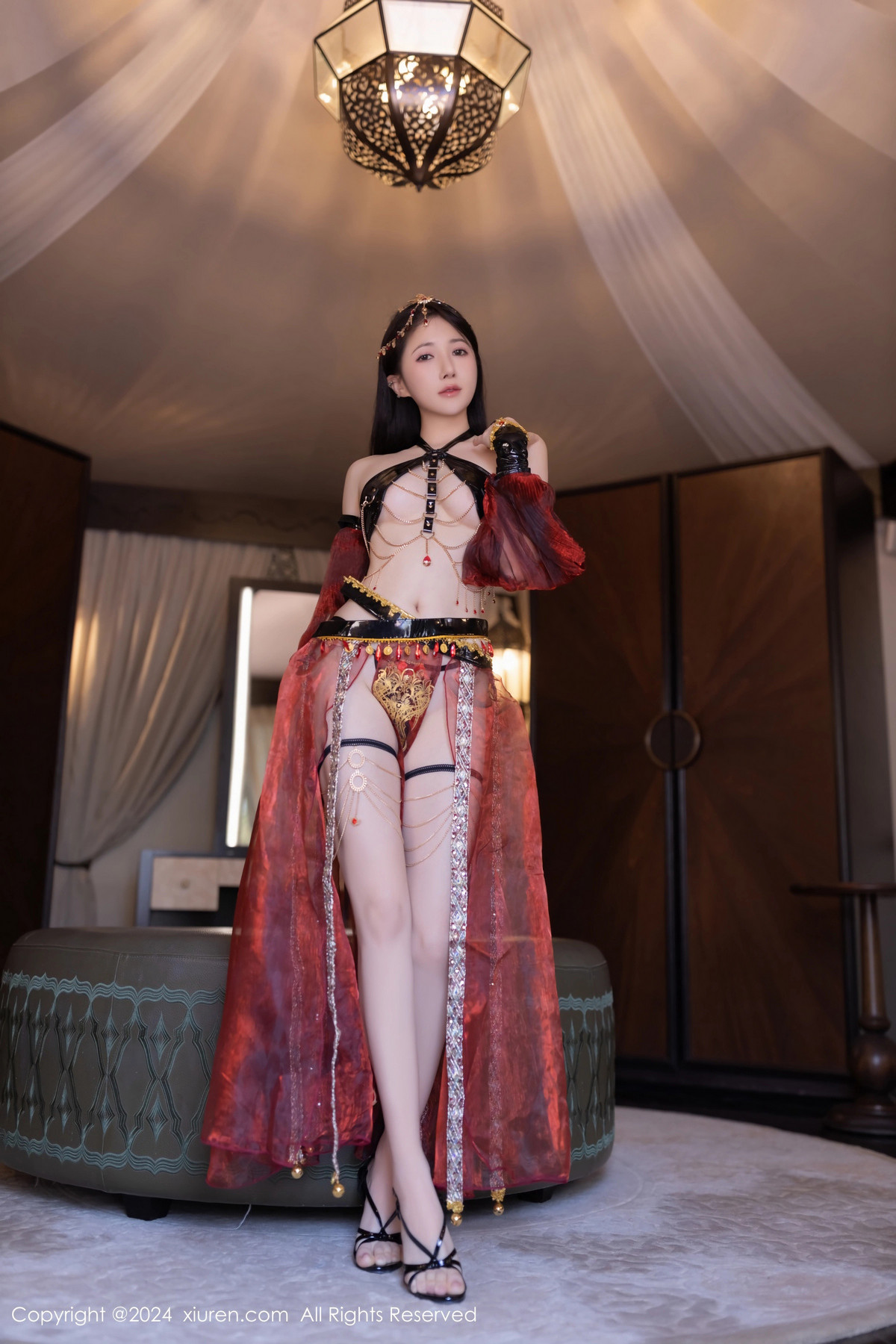 [XiuRen]高清写真图 2024.06.28 No.8778 鱼子酱Fish 舞娘装扮