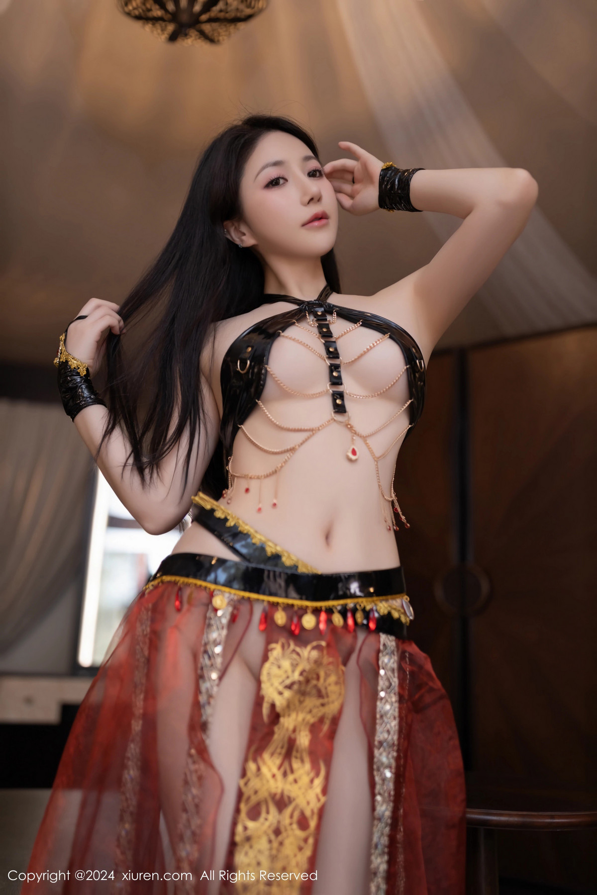 [XiuRen]高清写真图 2024.06.28 No.8778 鱼子酱Fish 舞娘装扮