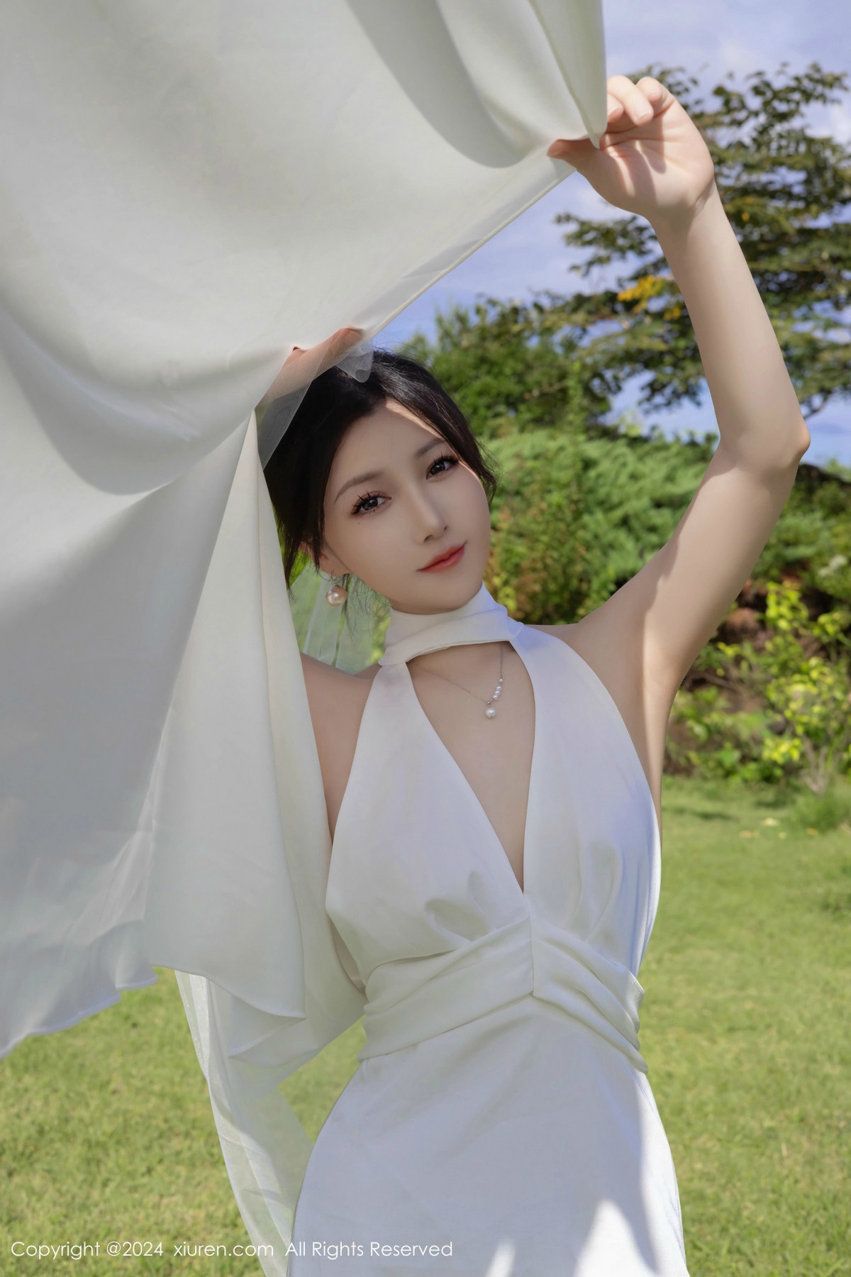 [XiuRen]高清写真图 2024.11.01 No.9387 鱼子酱Fish 丝袜美腿