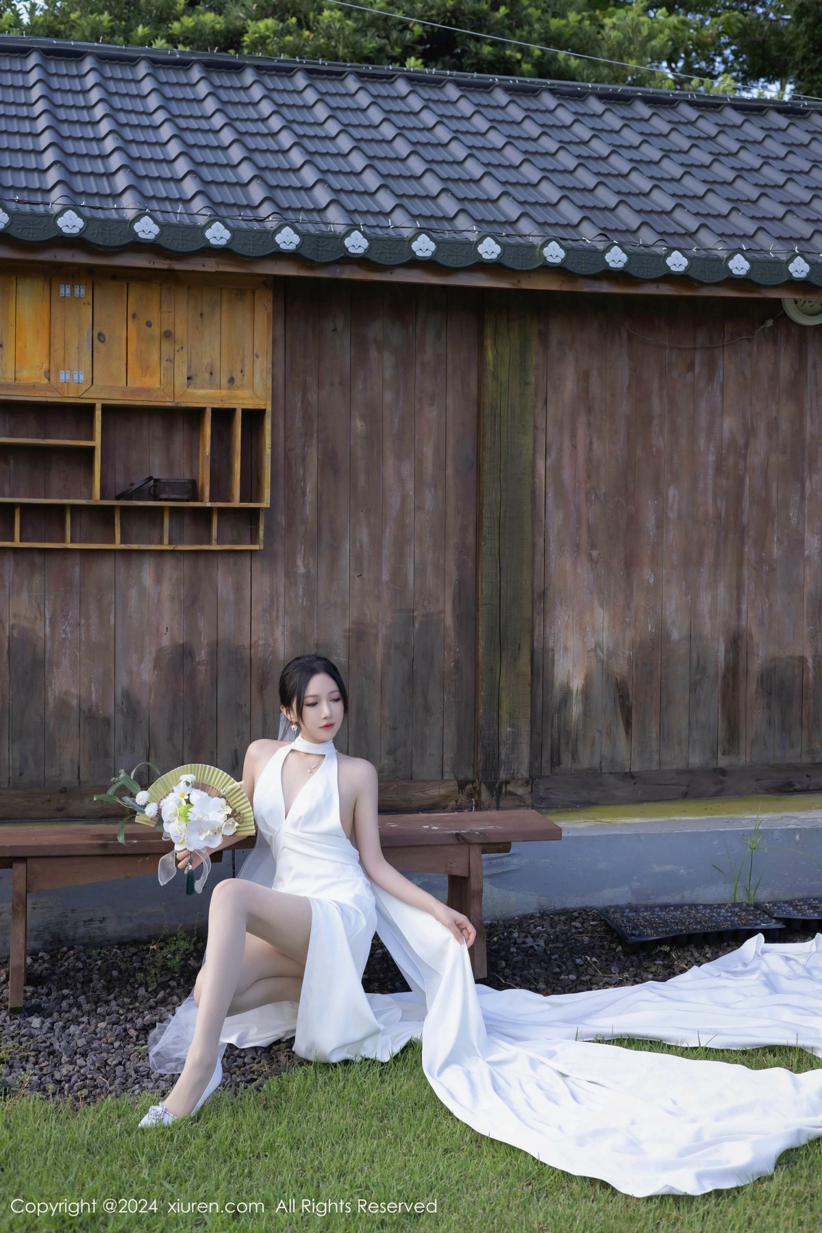 [XiuRen]高清写真图 2024.11.01 No.9387 鱼子酱Fish 丝袜美腿