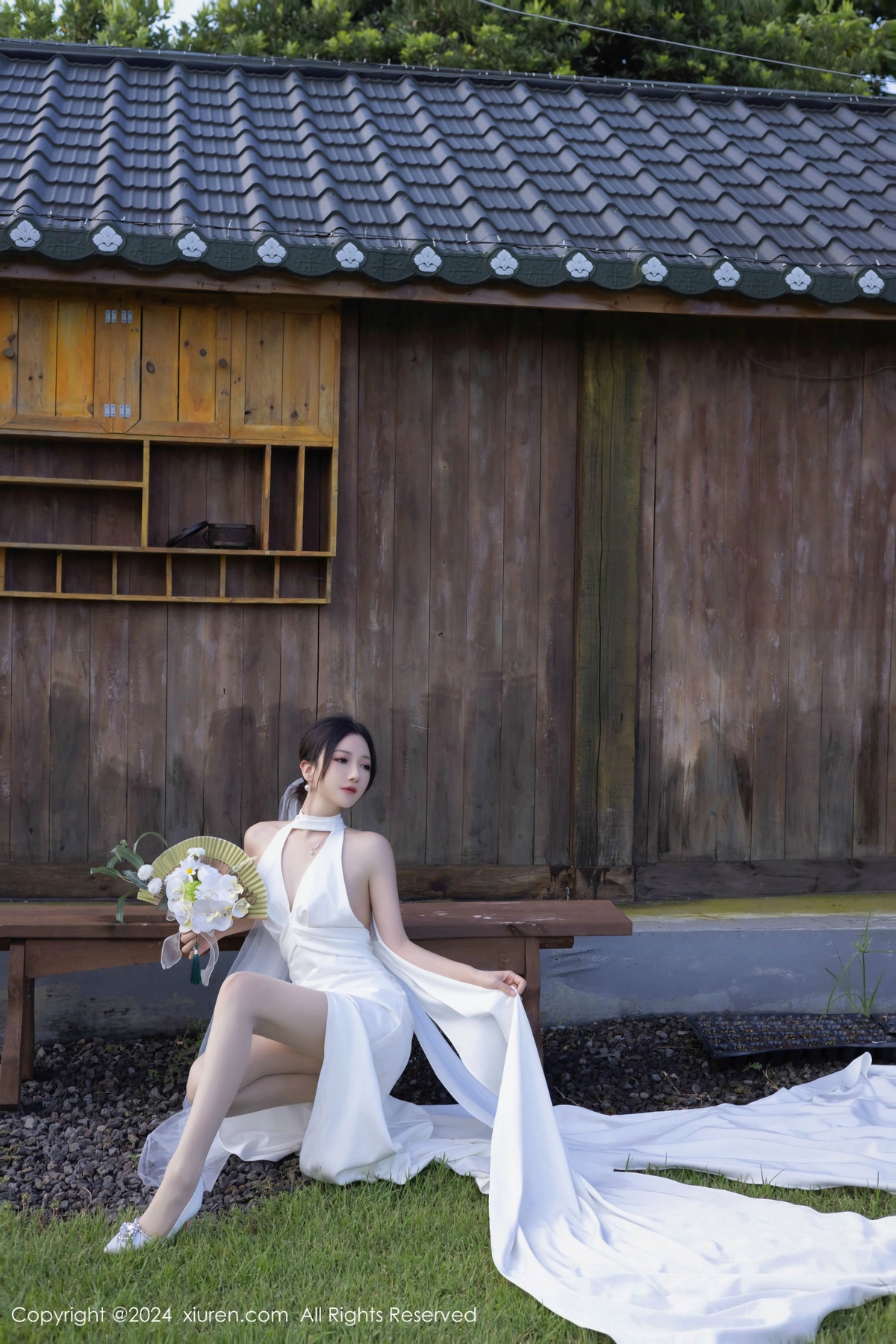 [XiuRen]高清写真图 2024.11.01 No.9387 鱼子酱Fish 丝袜美腿