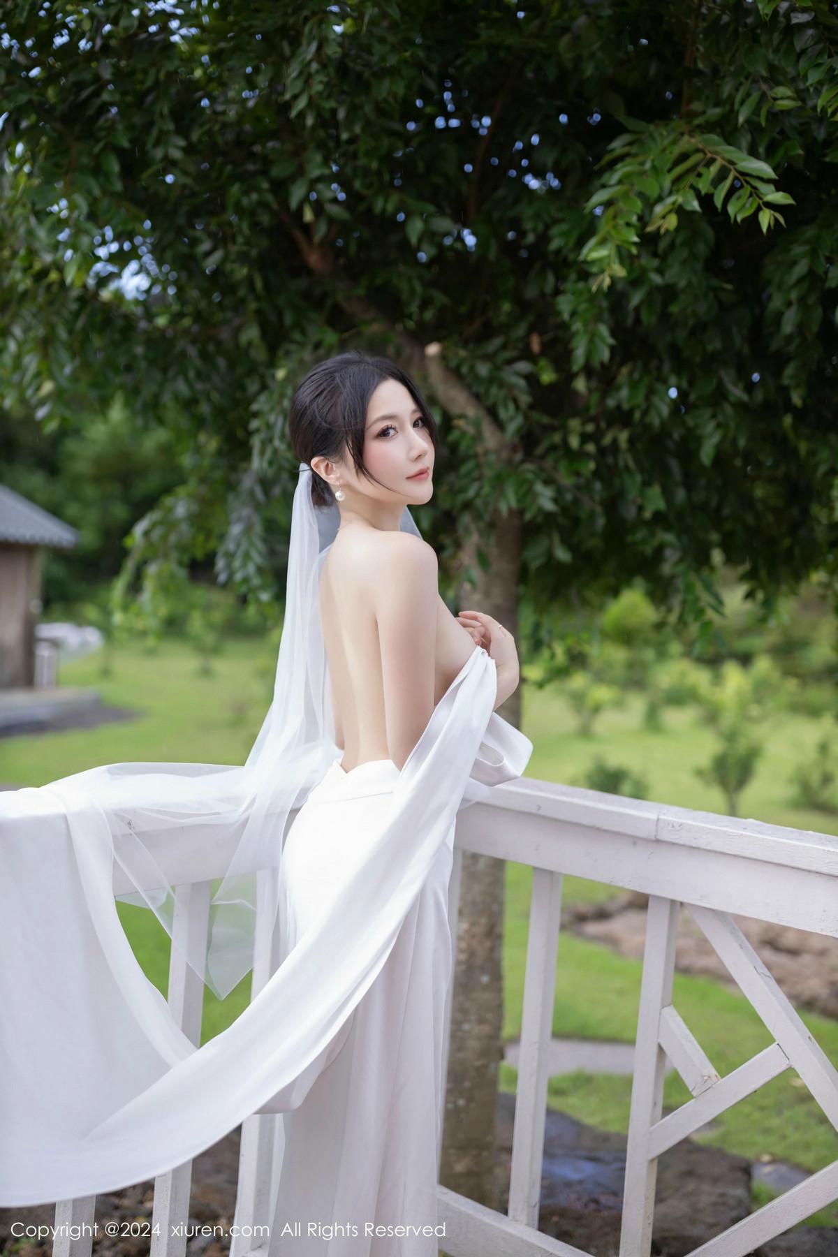 [XiuRen]高清写真图 2024.11.01 No.9387 鱼子酱Fish 丝袜美腿