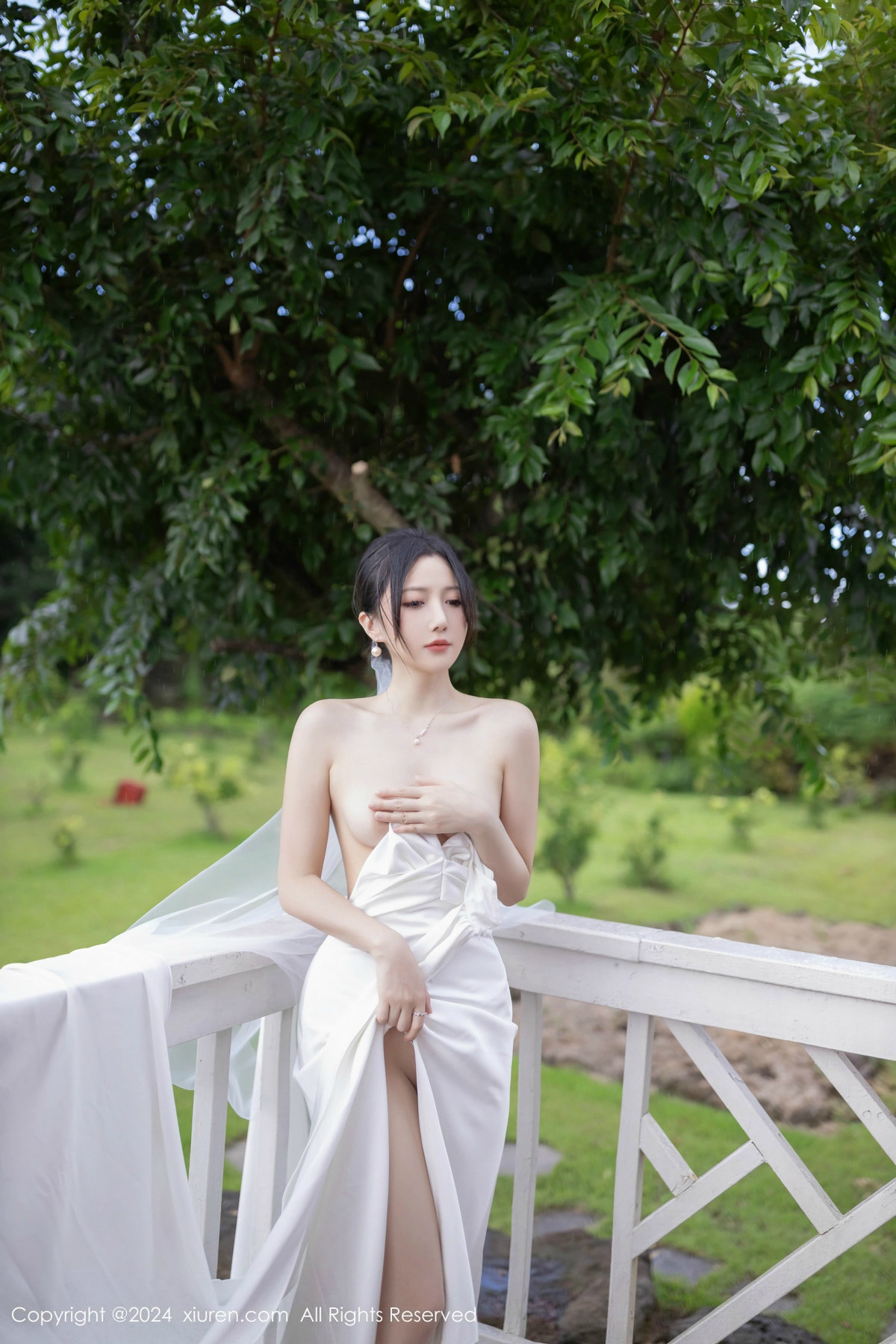 [XiuRen]高清写真图 2024.11.01 No.9387 鱼子酱Fish 丝袜美腿