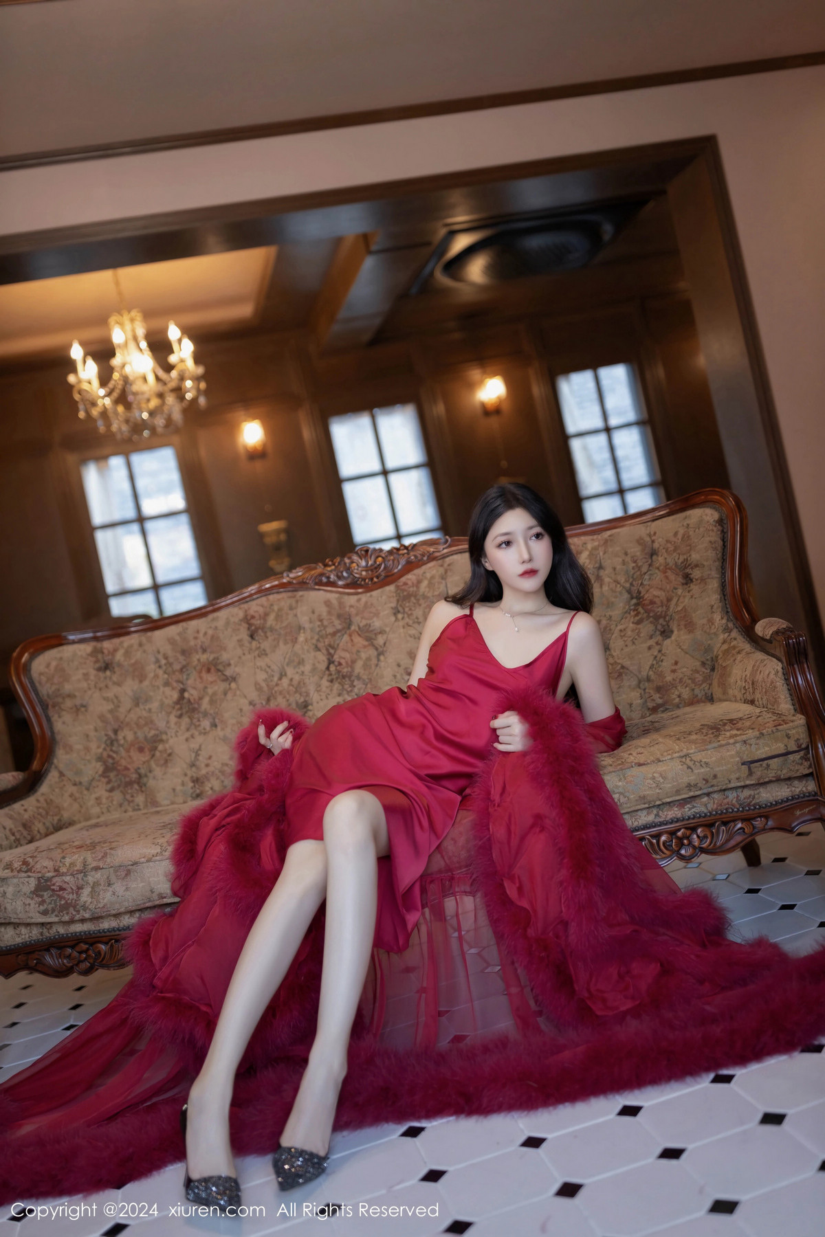 [XiuRen]高清写真图 2024.11.08 No.9422 鱼子酱Fish 美腿性感
