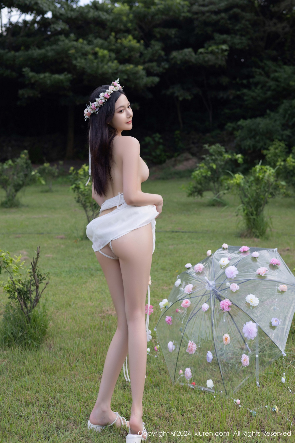 [XiuRen]高清写真图 2024.11.29 No.9531 鱼子酱Fish 丝袜美腿