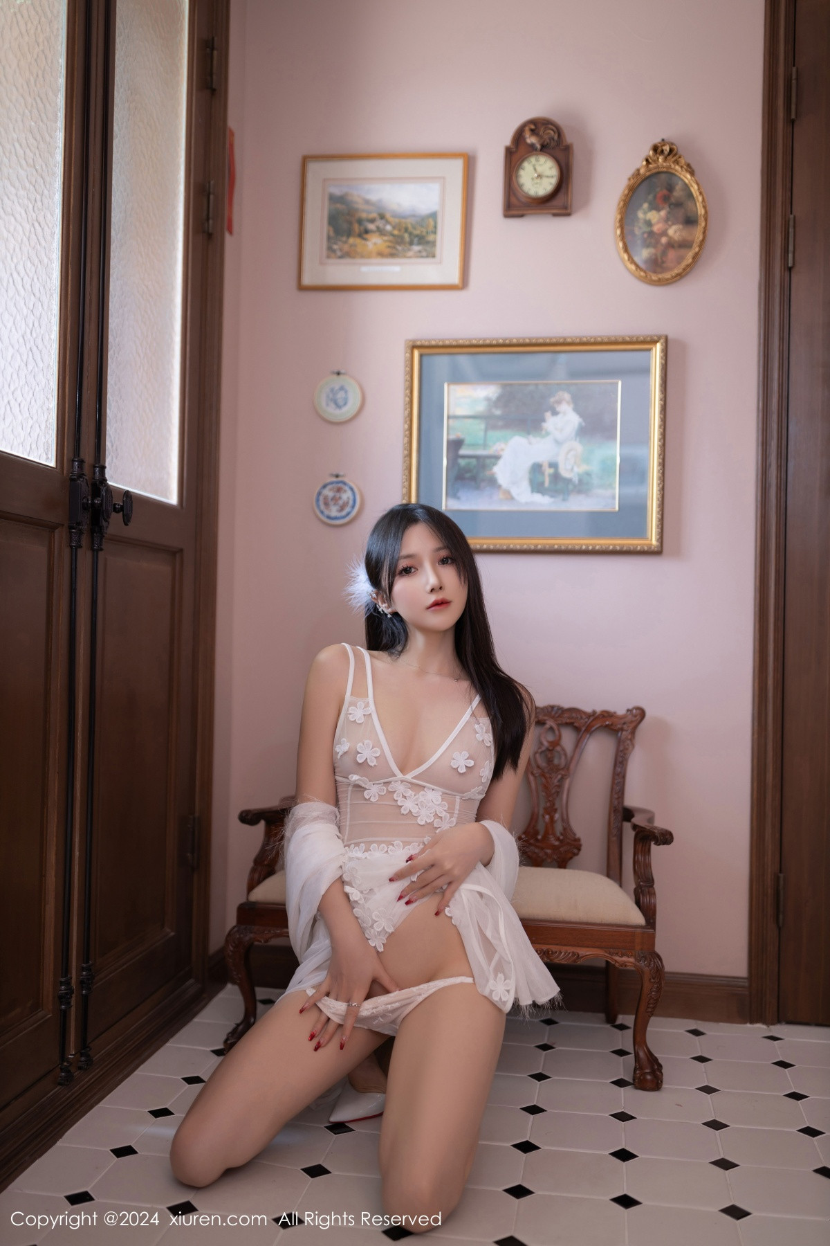 [XiuRen]高清写真图 2024.12.06 No.9564 鱼子酱Fish 丝袜美腿