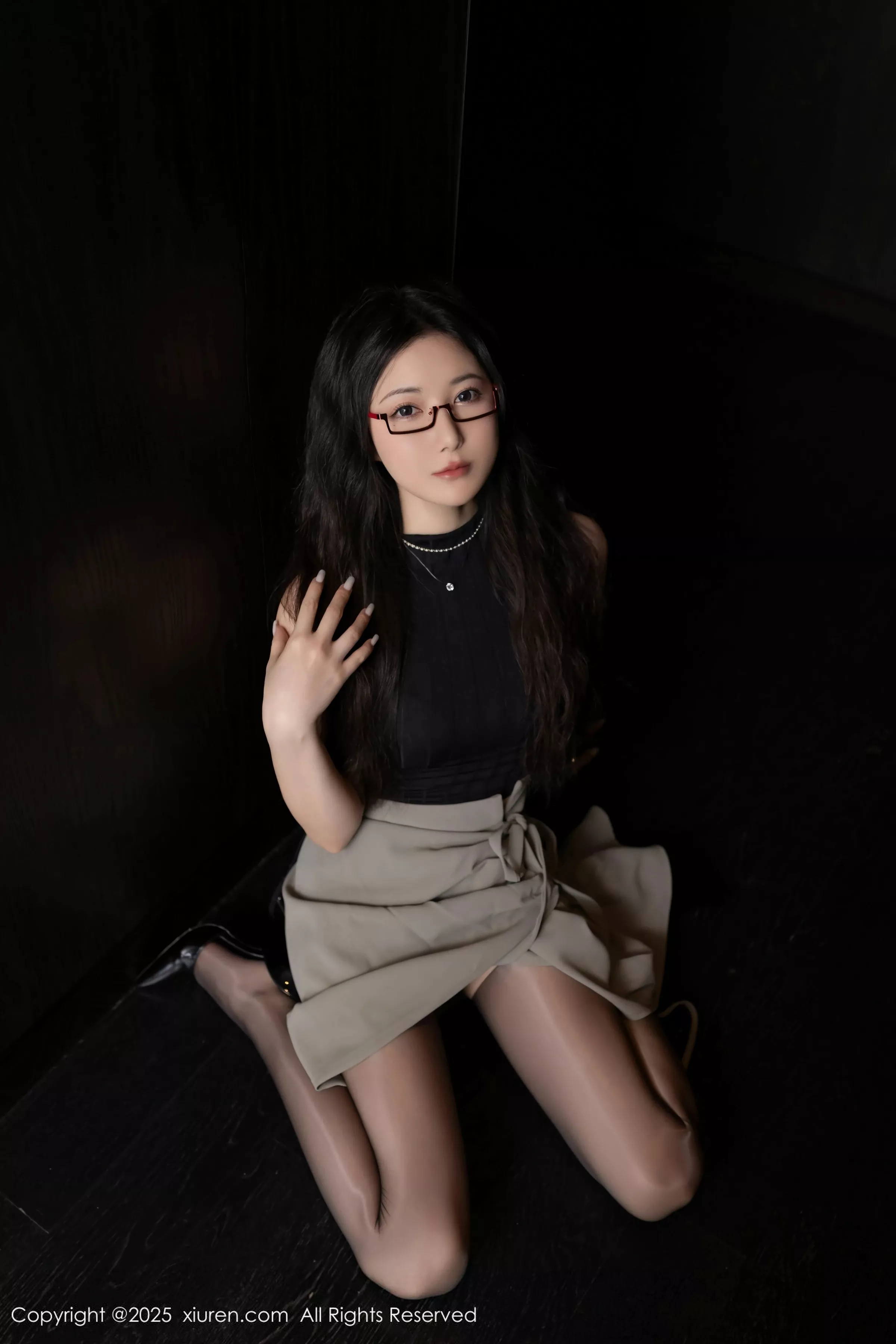 [XiuRen]高清写真图 2025.04.30 No.10231 鱼子酱Fish 印尼旅拍