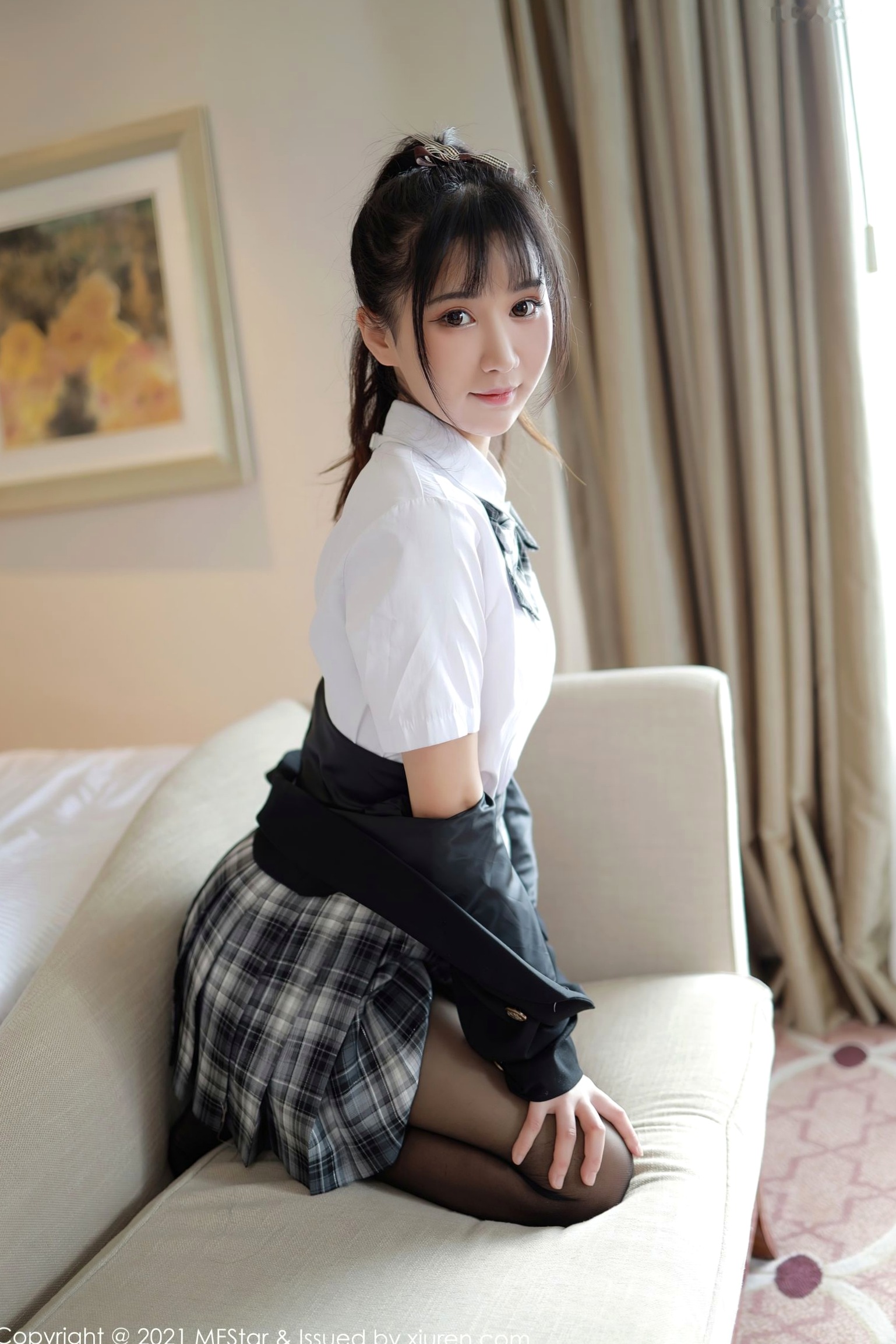 Gallery - MFStar模范学院-439-小果冻儿Jelly-清纯格子JK制服诱惑，黑丝私房居家写真模范学院JK制服黑丝私房照清纯 小果冻儿jelly女神私房照_秀色女神 - image 19
