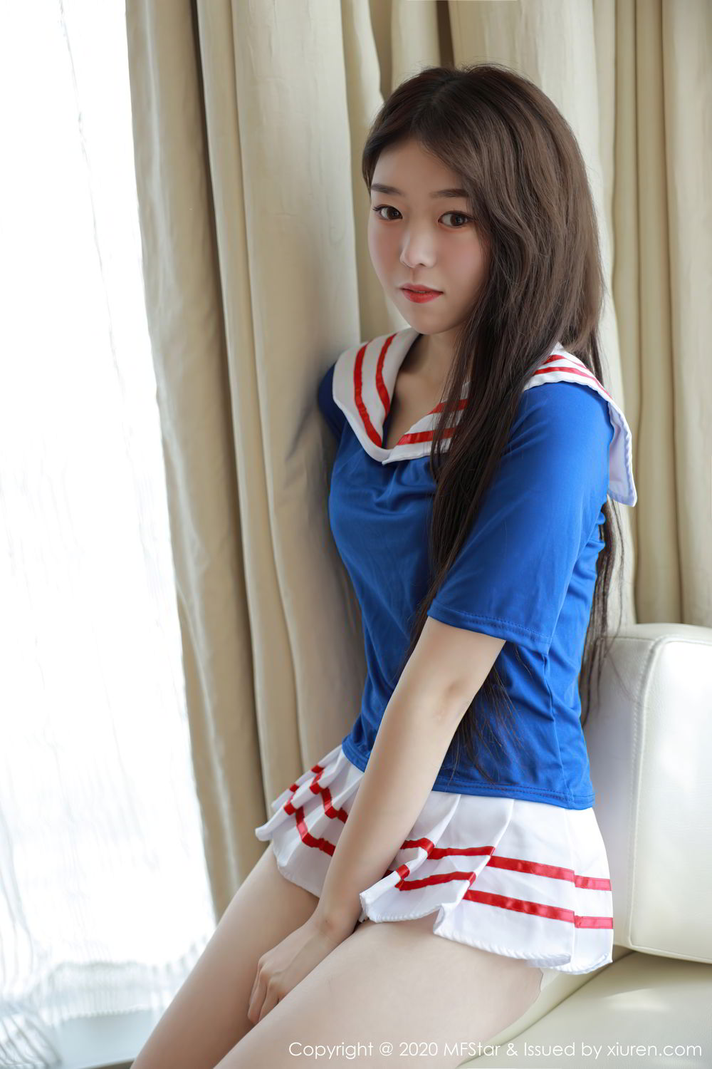 [MFStar]高清写真图 2020.09.28 VOL.395 小奶瓶呜鸣