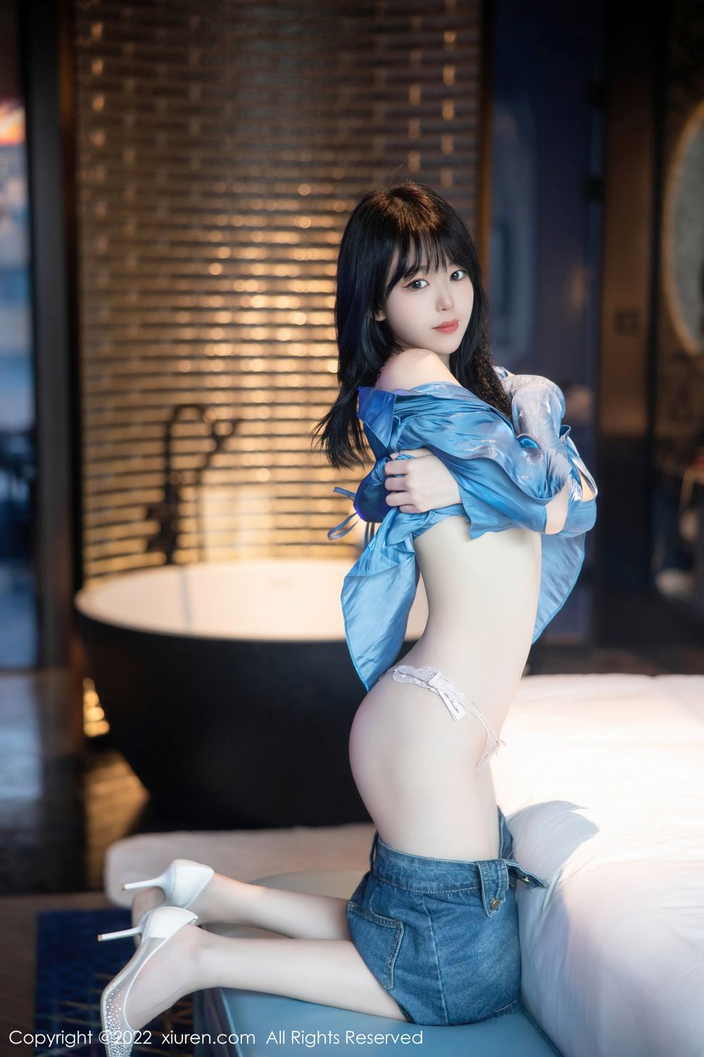 [XiuRen]高清写真图 2022.09.29 No.5662 奶瓶