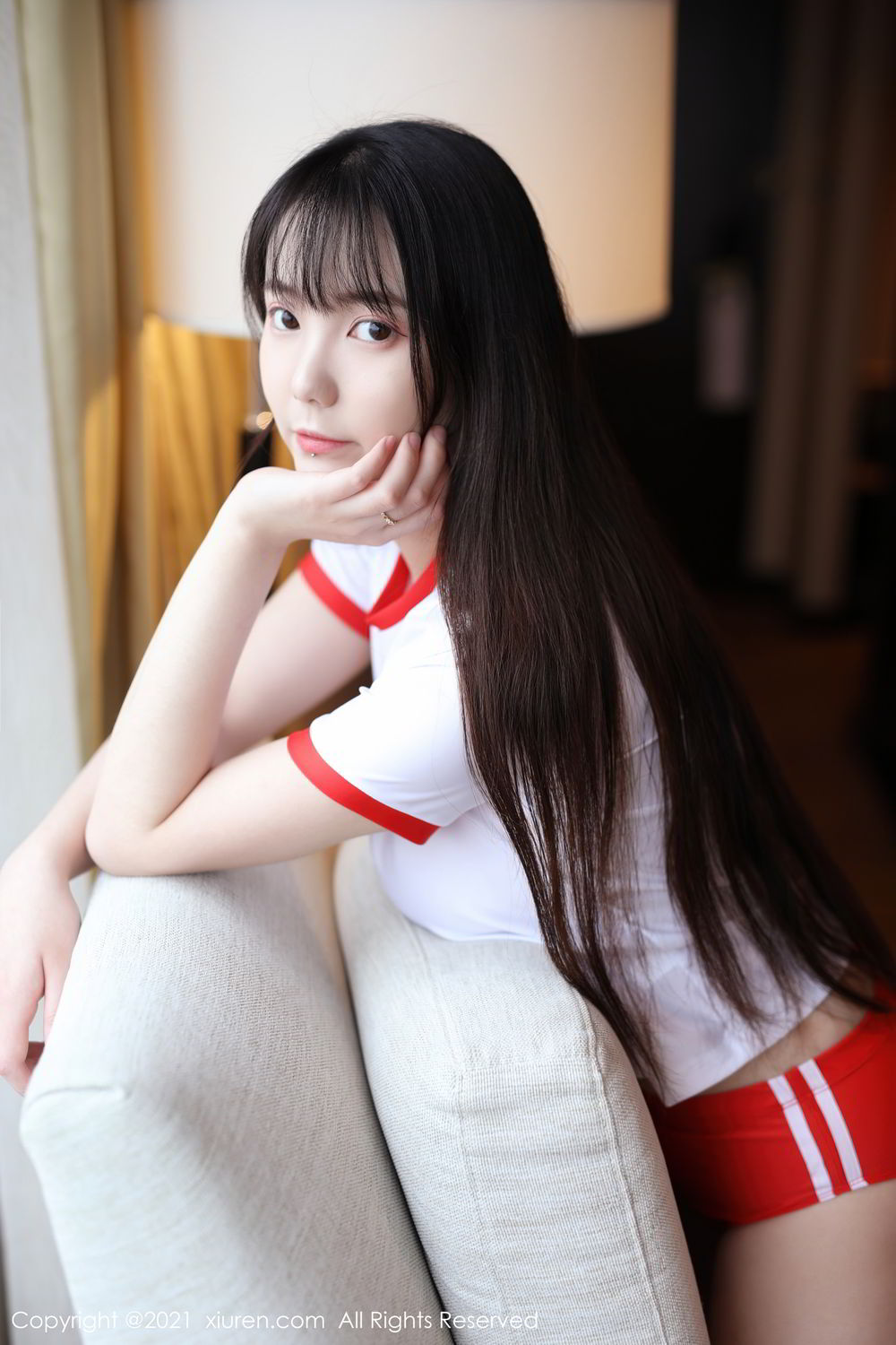 [XiuRen]高清写真图 2021.03.09 No.3178 揉揉肉肉