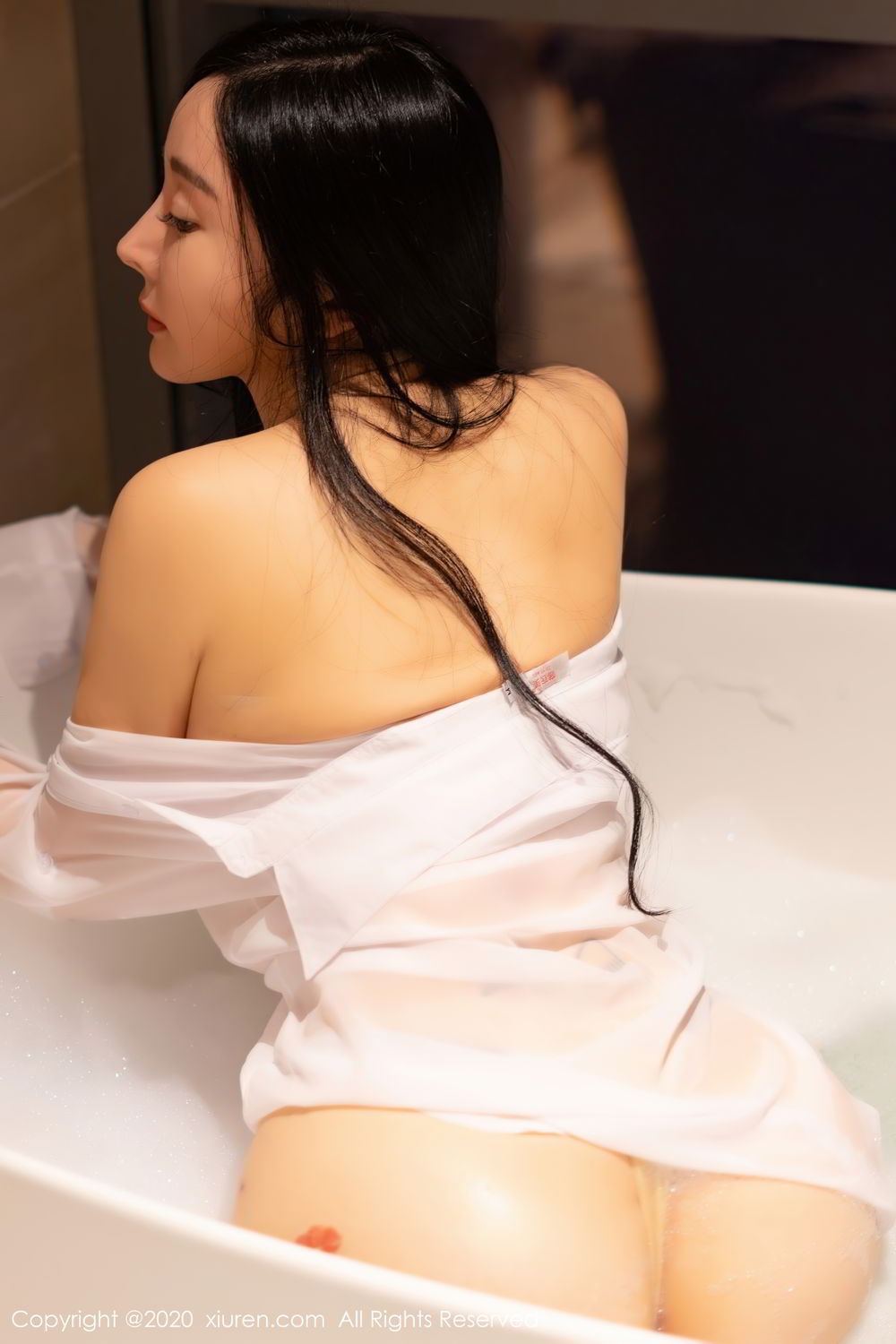 [XiuRen]高清写真图 2020.10.30 No.2721 允爾