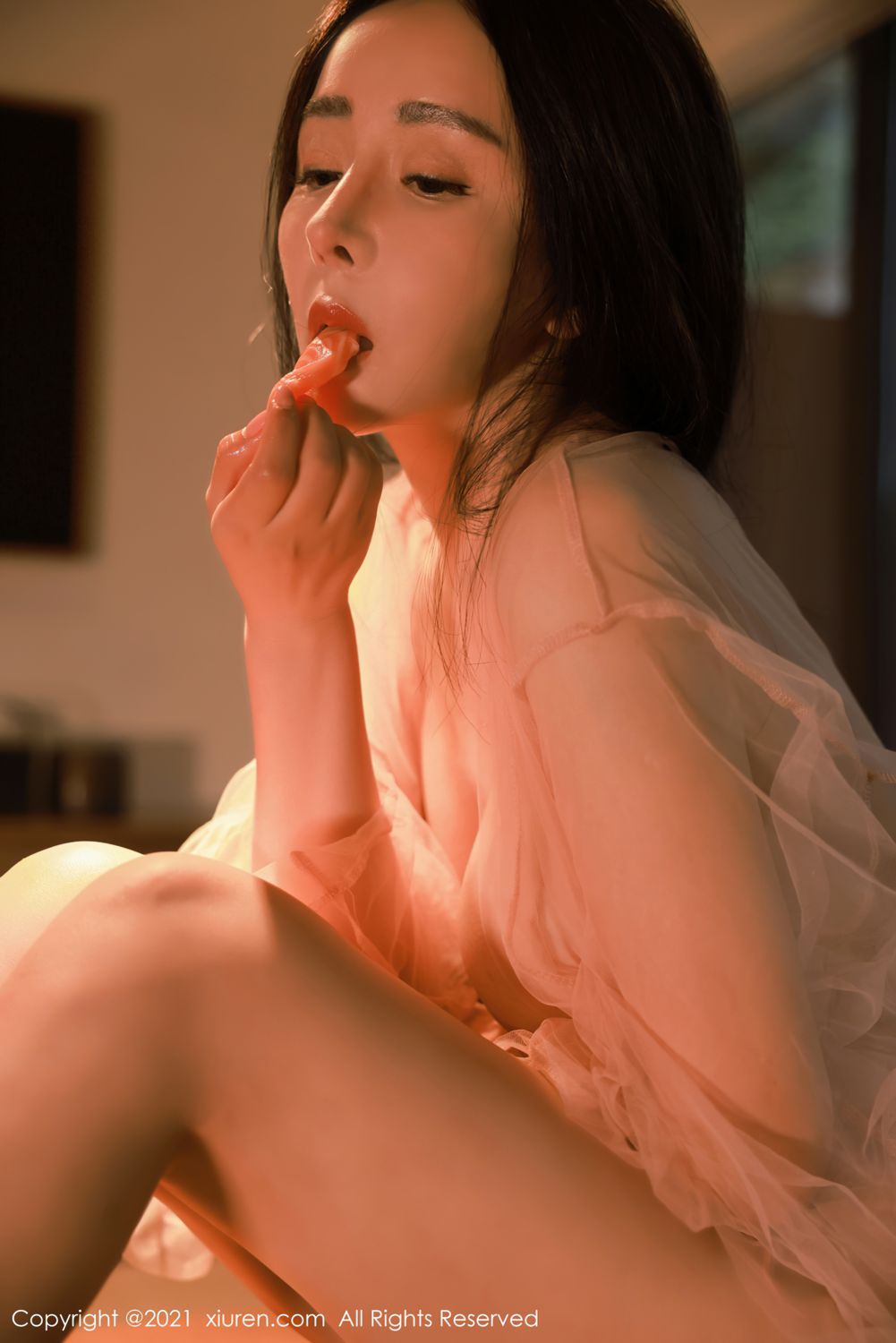[XiuRen]高清写真图 2021.09.27 No.4002 允薾
