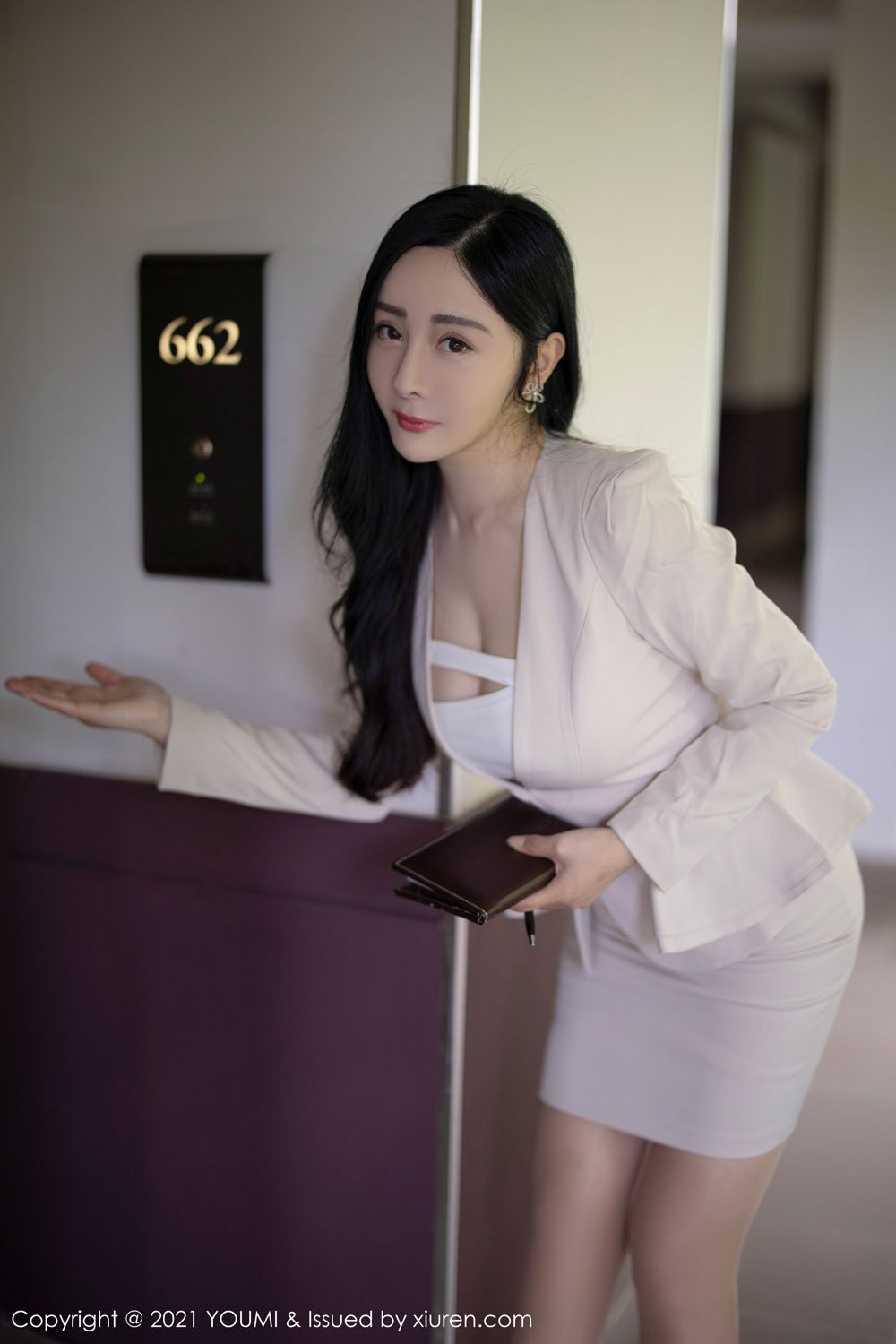 [YOUMI]高清写真图 2021.09.18 VOL.695 允薾