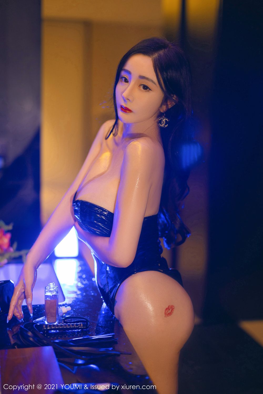 [YOUMI]高清写真图 2021.11.10 VOL.716 允薾