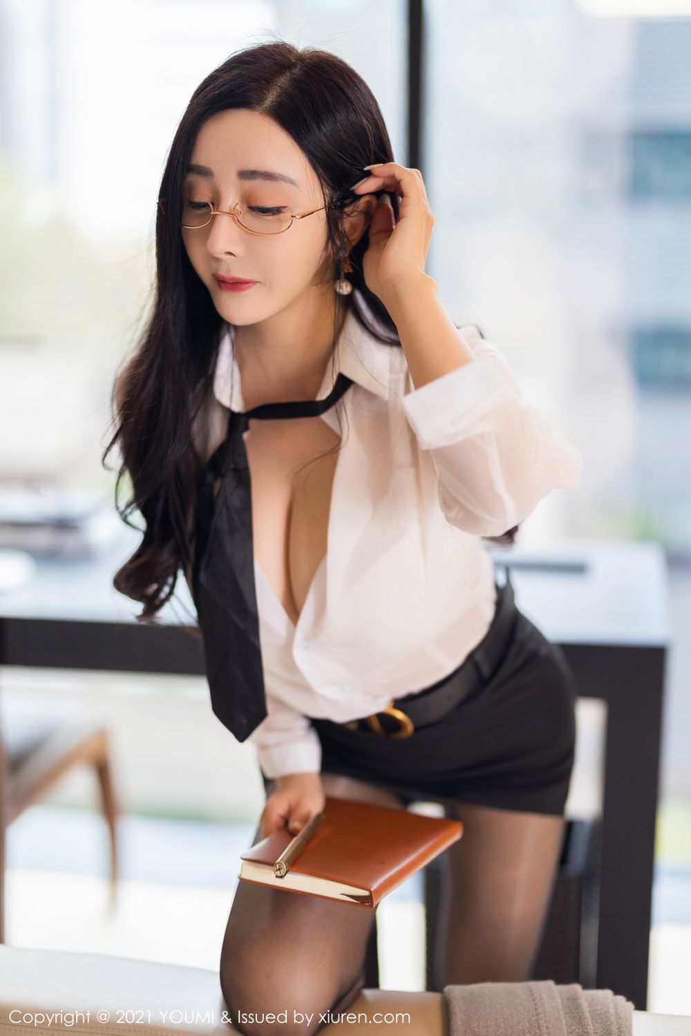[YOUMI]高清写真图 2021.11.26 VOL.723 允薾