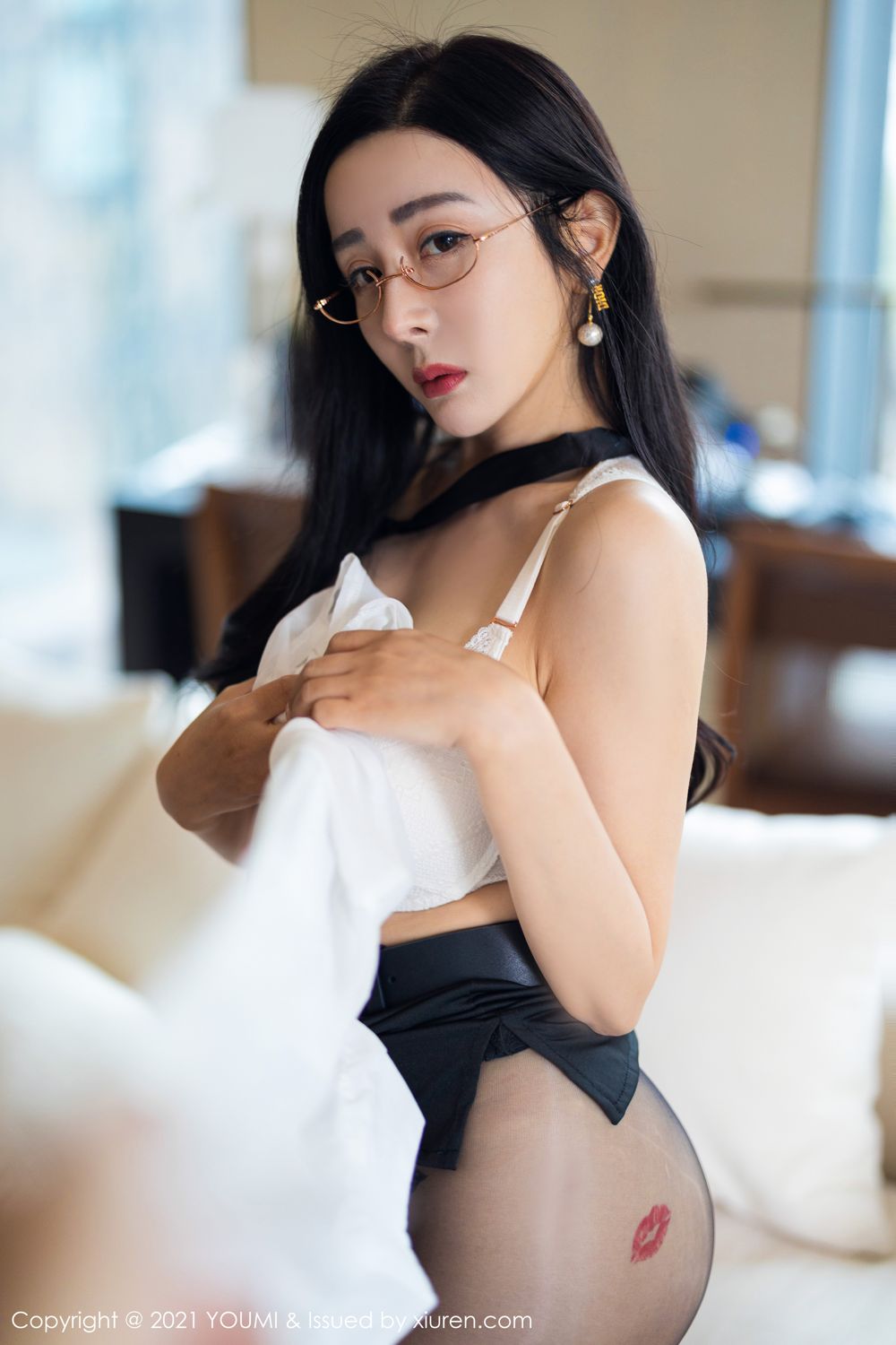 [YOUMI]高清写真图 2021.11.26 VOL.723 允薾
