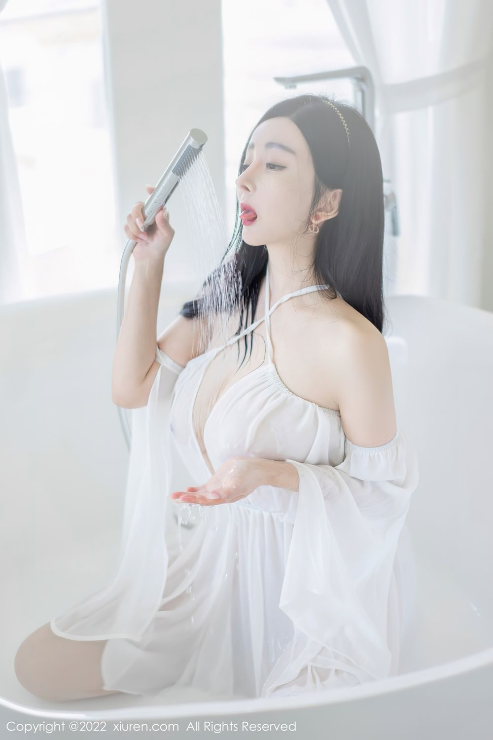[XiuRen]高清写真图 2022.06.24 No.5188 允薾
