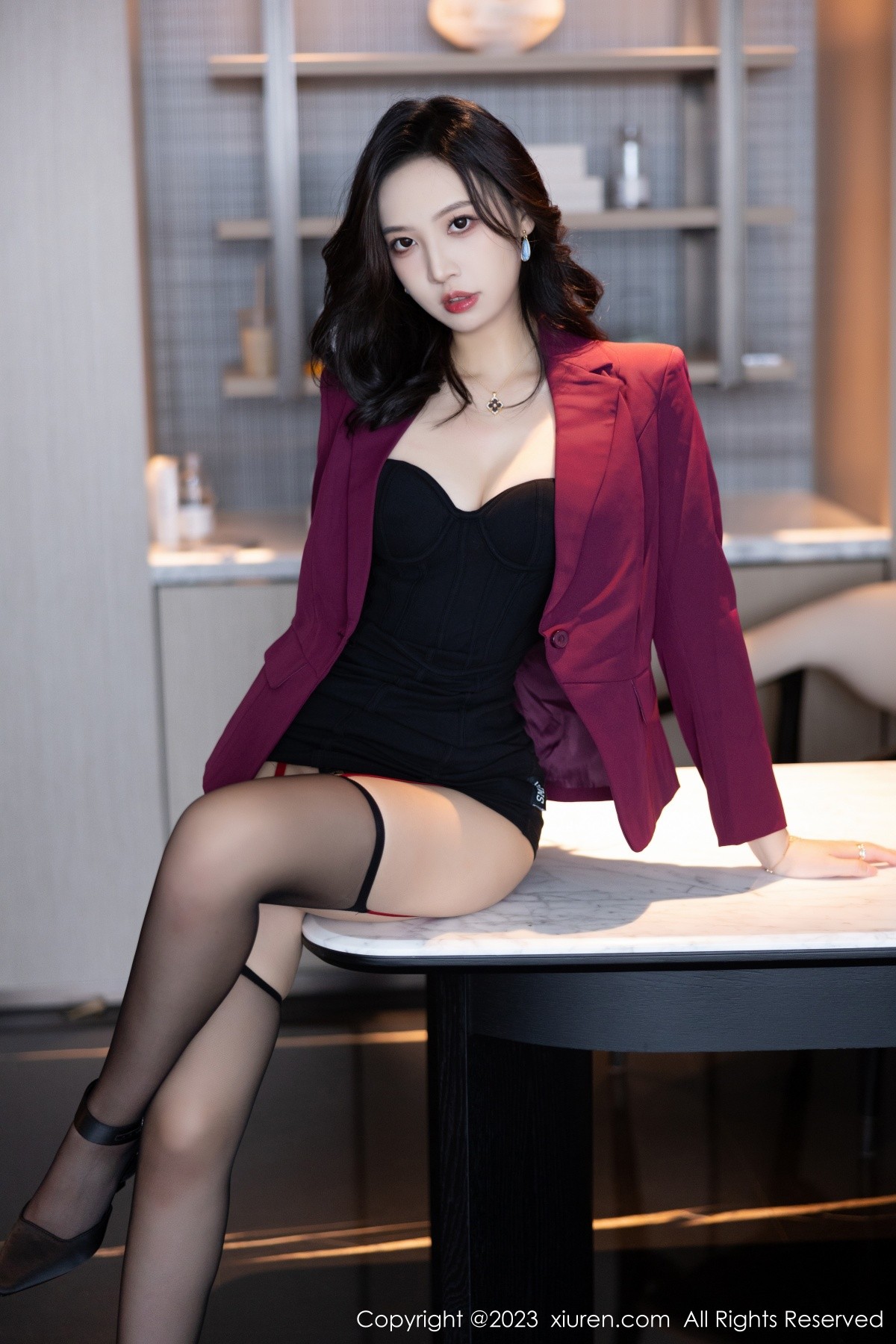 [XiuRen]高清写真图 2023.06.07 No.6870 郑颖姗Bev 黑丝美臀