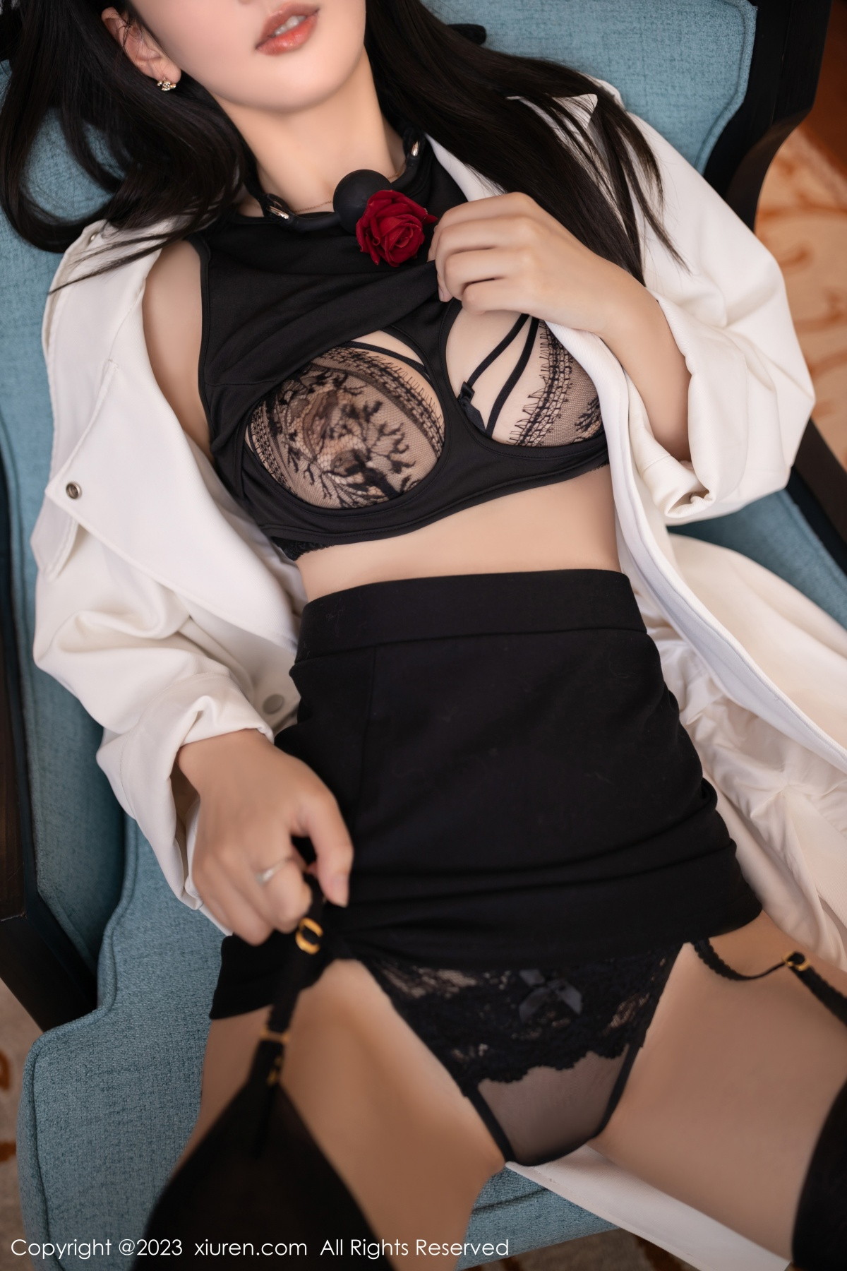 [XiuRen]高清写真图 2023.01.03 No.6079 唐安琪 情趣美腿