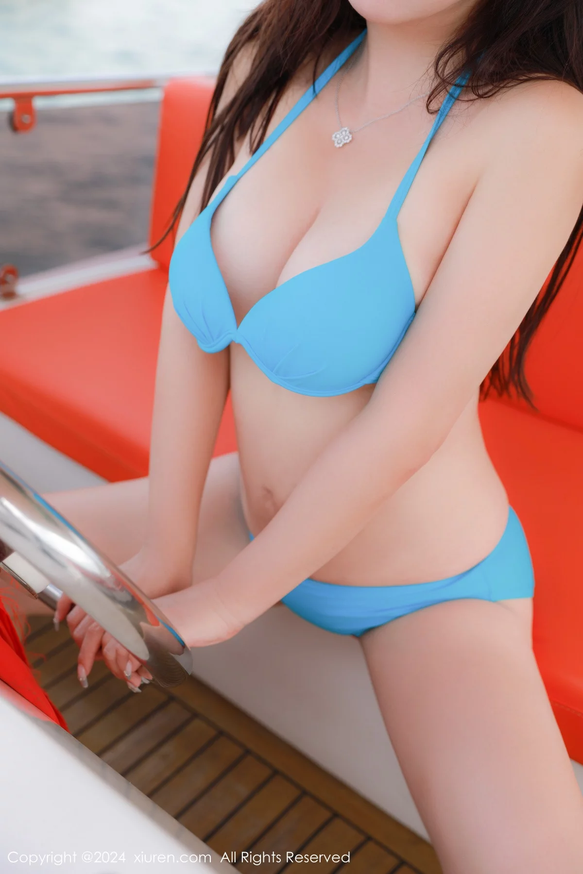 [XiuRen]高清写真图 2024.01.02 No.7899 唐安琪 丝袜美腿