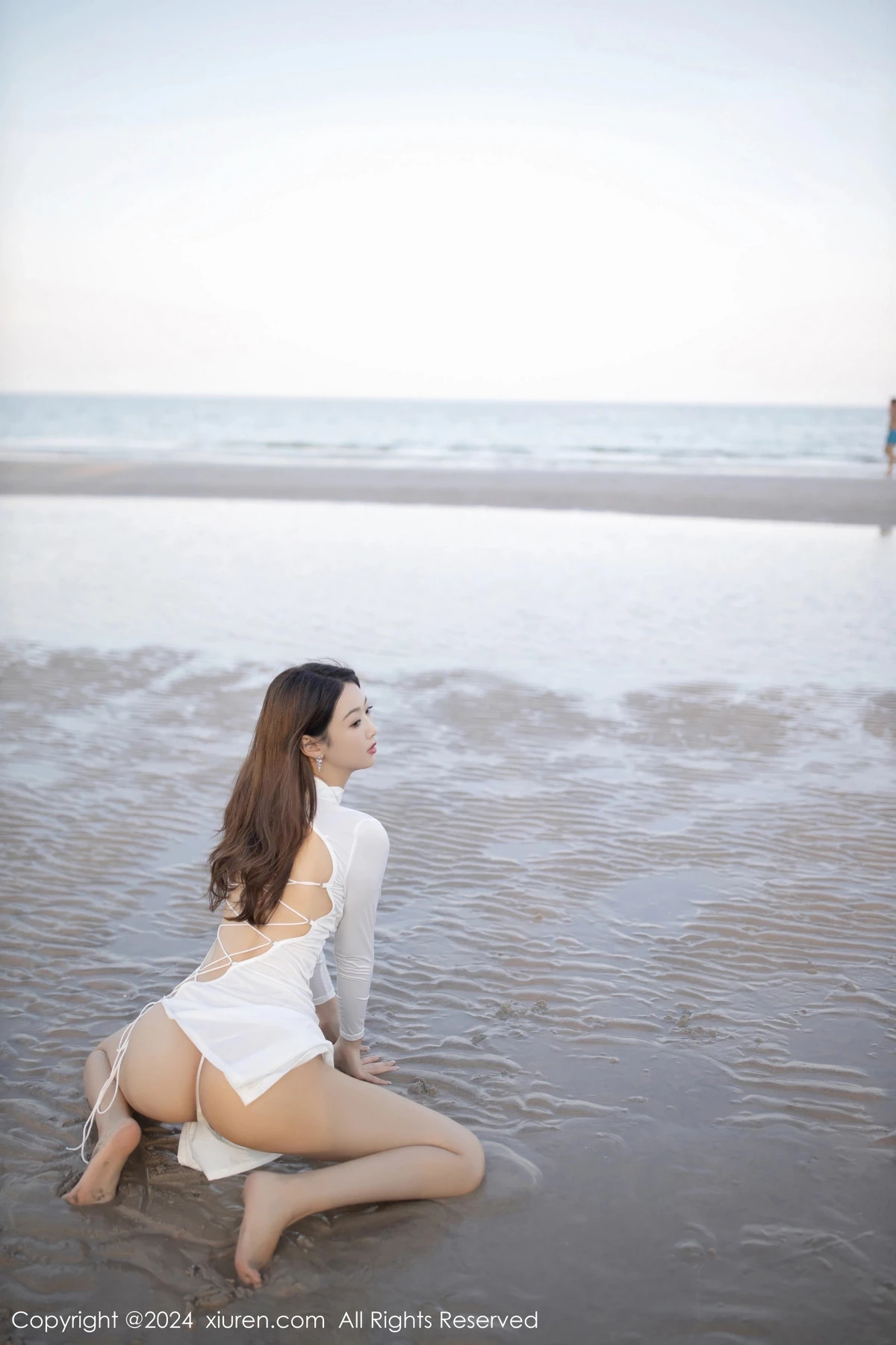[XiuRen]高清写真图 2024.02.19 No.8110 唐安琪 沙滩美腿