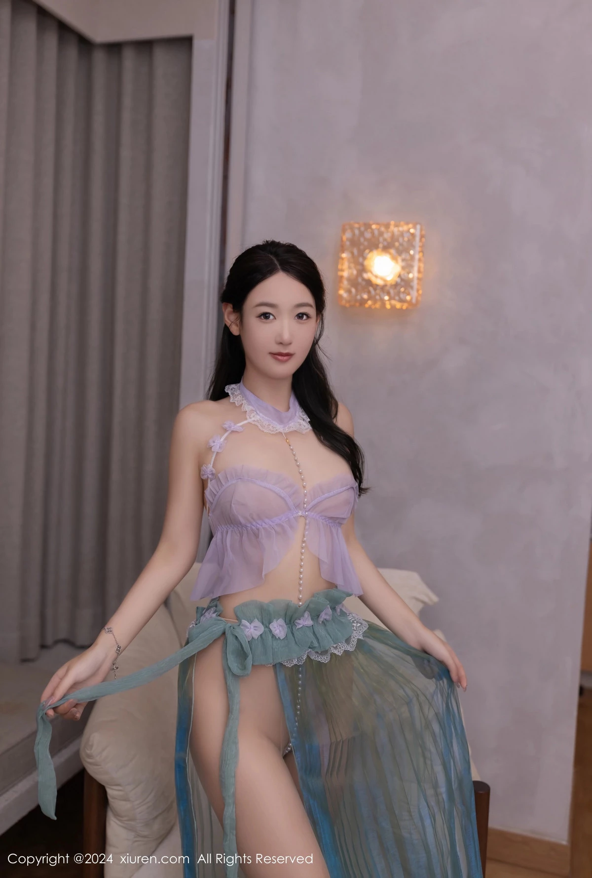 [XiuRen]高清写真图 2024.06.03 No.8644 唐安琪 丝袜美腿