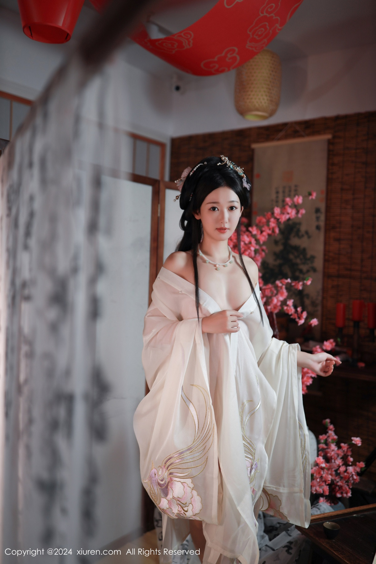 [XiuRen]高清写真图 2024.07.22 No.8898 唐安琪 丝袜美腿