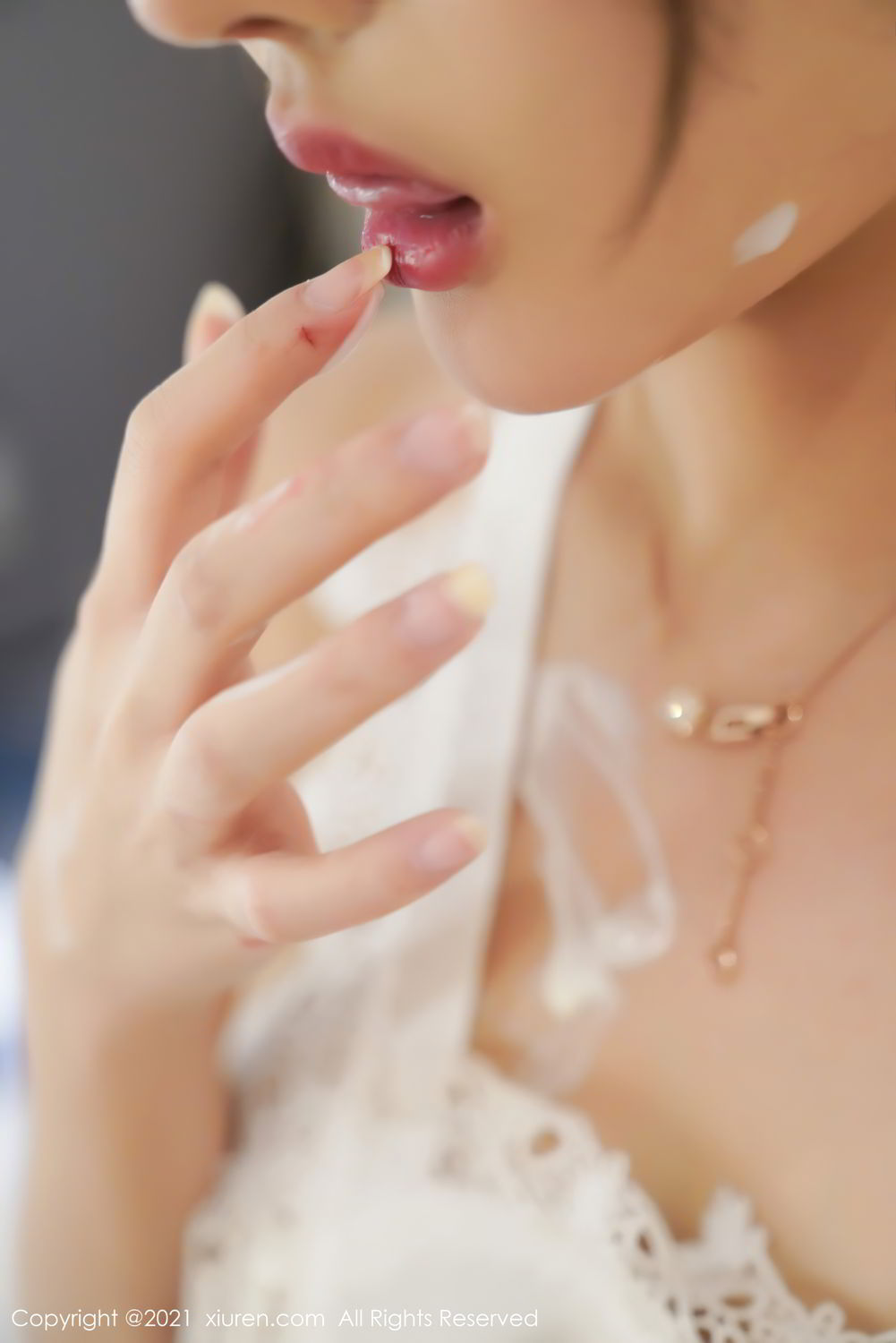 [XiuRen]高清写真图 2021.04.14 VOL.3302 萌奈子