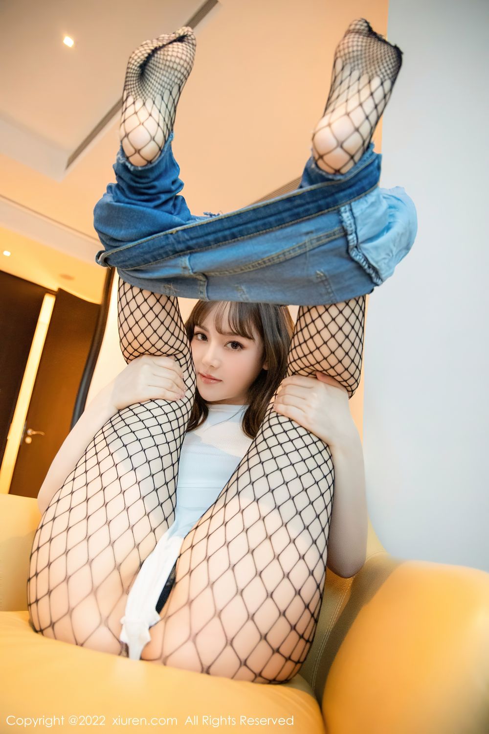 [XiuRen]高清写真图 2022.03.17 No.4729 豆瓣酱
