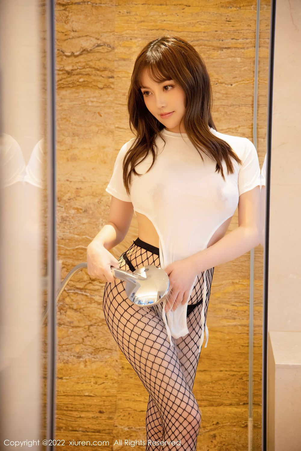 [XiuRen]高清写真图 2022.03.17 No.4729 豆瓣酱