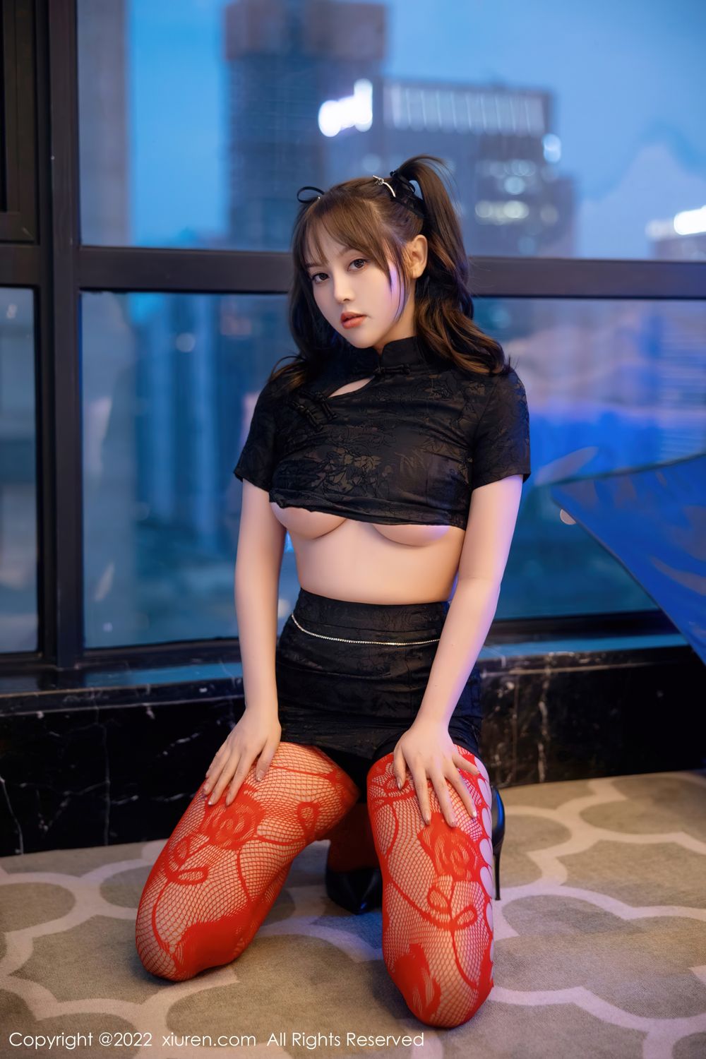 [XiuRen]高清写真图 2022.07.04 No.5225 豆瓣酱