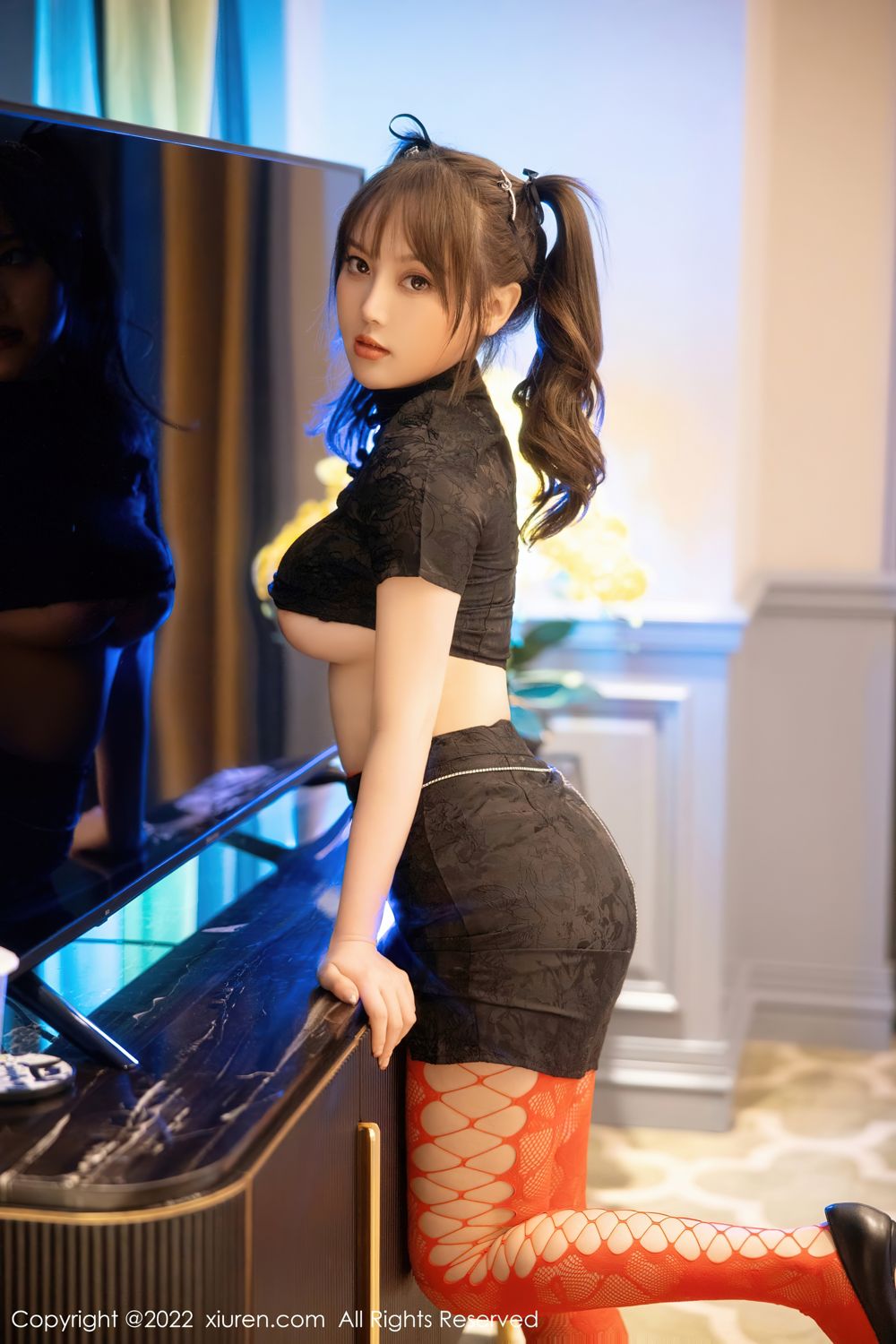 [XiuRen]高清写真图 2022.07.04 No.5225 豆瓣酱