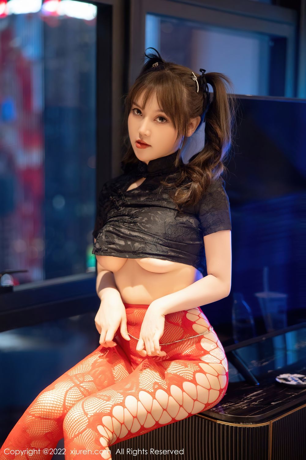 [XiuRen]高清写真图 2022.07.04 No.5225 豆瓣酱