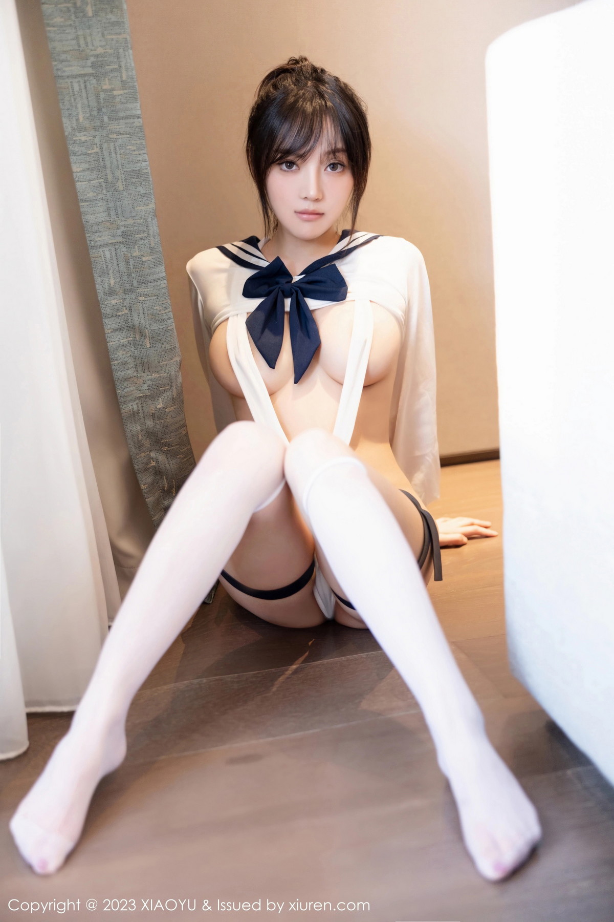 [XIAOYU]高清写真图 2023.09.04 VOL.1105 豆瓣酱 制服美臀