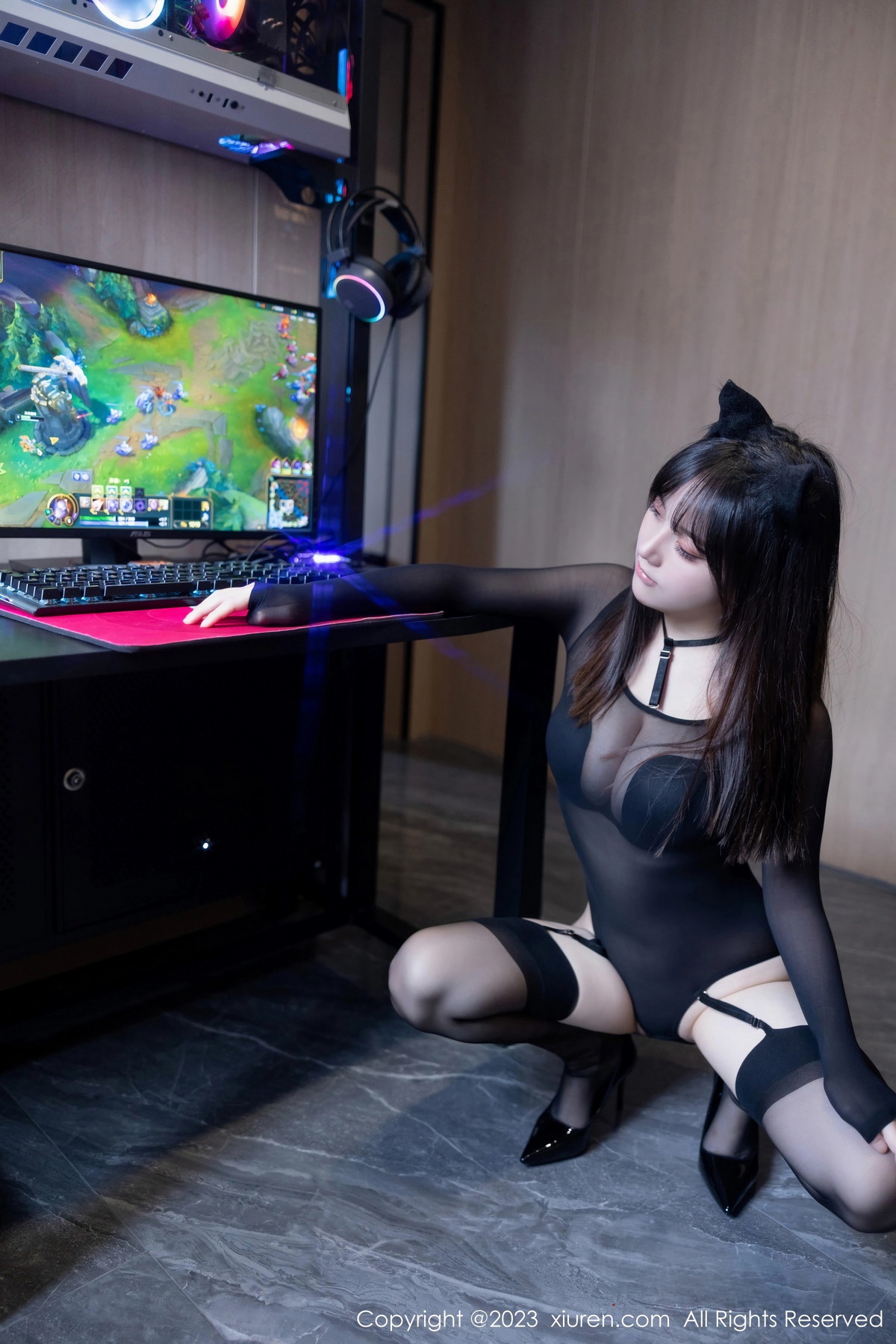 [XiuRen]高清写真图 2023.10.13 No.7506 豆瓣酱 黑色美臀